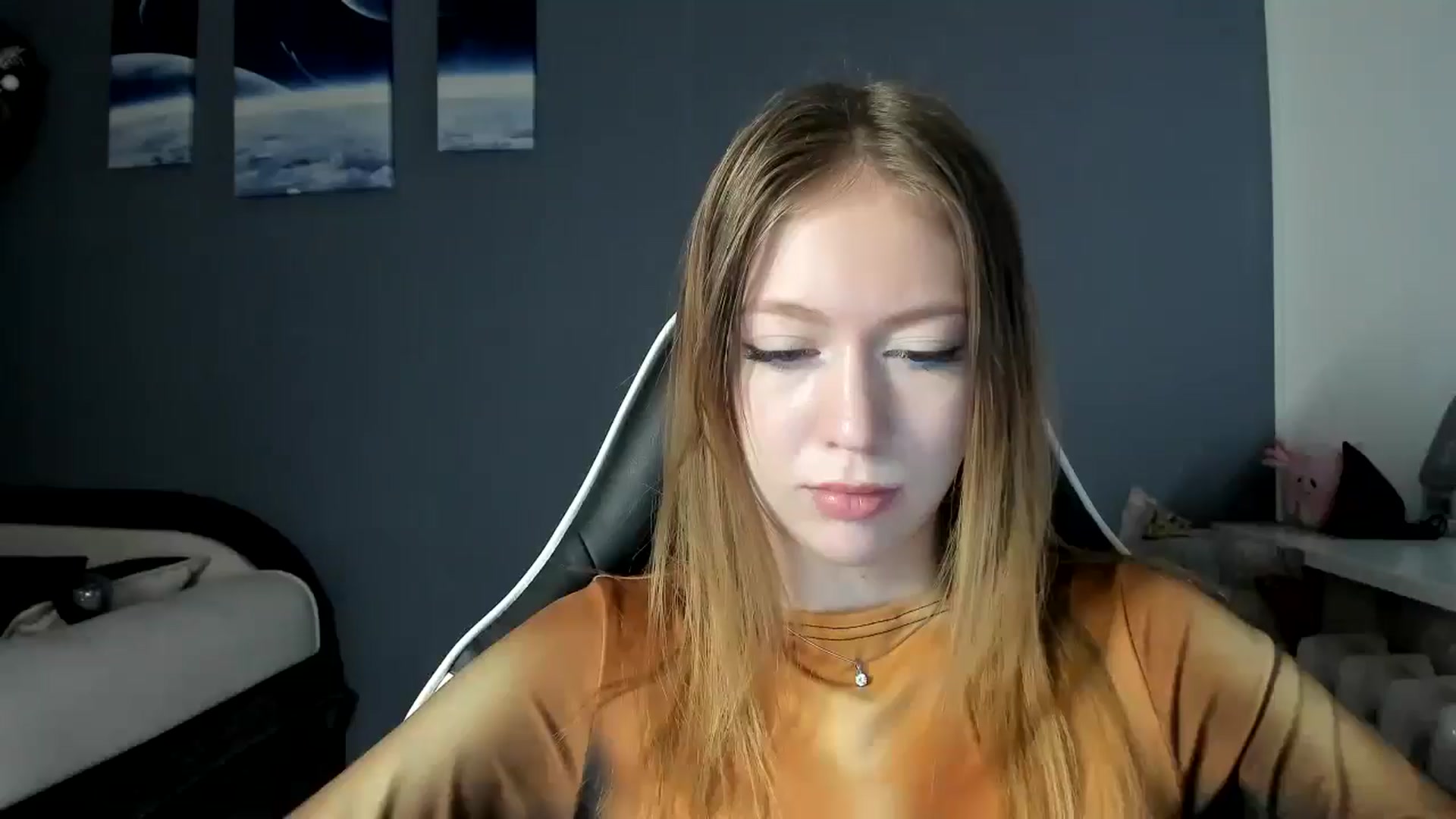 Gallery image thumbnail from RoboSasha's myfreecams stream on, 01/08/2025, 14:29 image 20 of 20