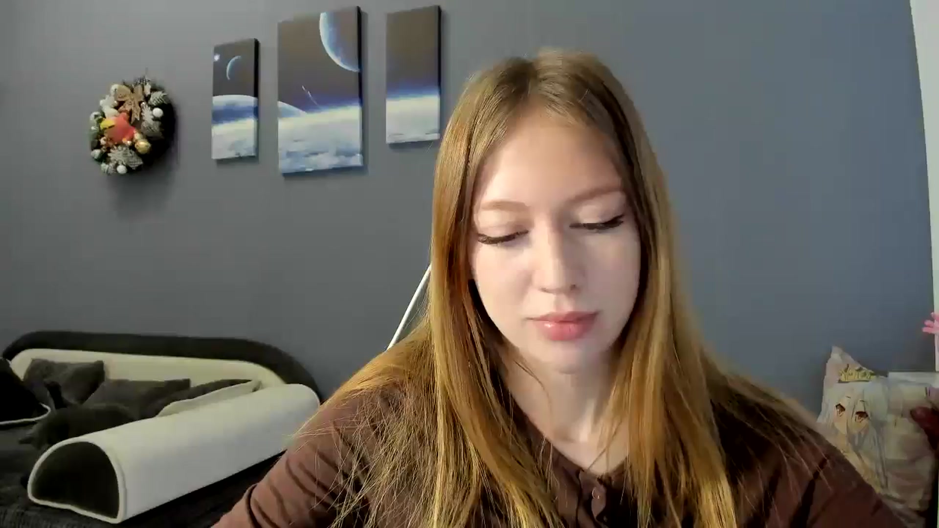 Gallery image thumbnail from RoboSasha's myfreecams stream on, 01/09/2025, 13:26 image 15 of 20