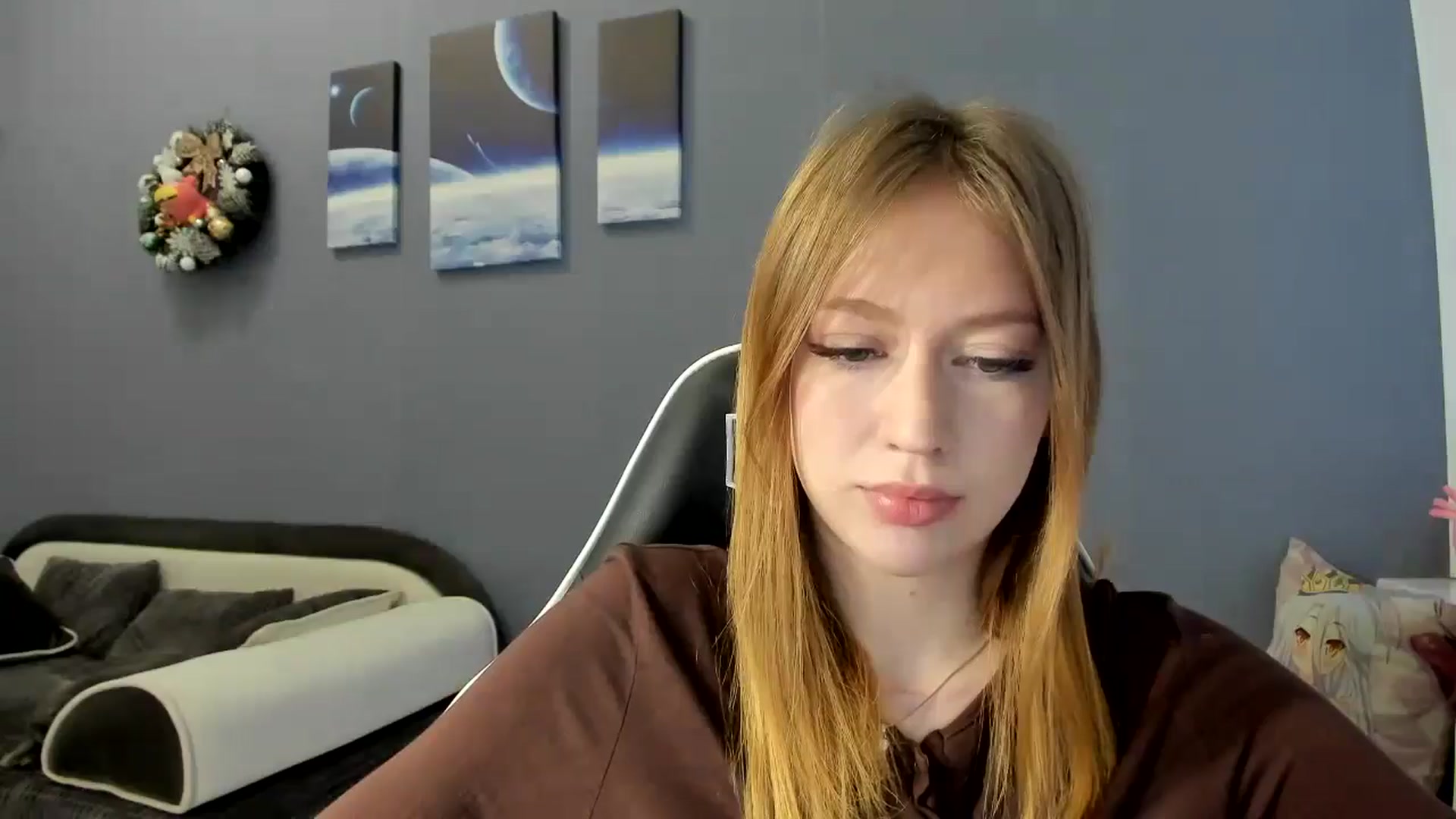 Gallery image thumbnail from RoboSasha's myfreecams stream on, 01/09/2025, 13:26 image 10 of 20