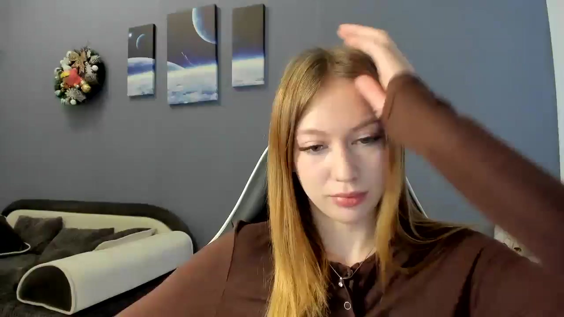 Gallery image thumbnail from RoboSasha's myfreecams stream on, 01/09/2025, 13:26 image 3 of 20