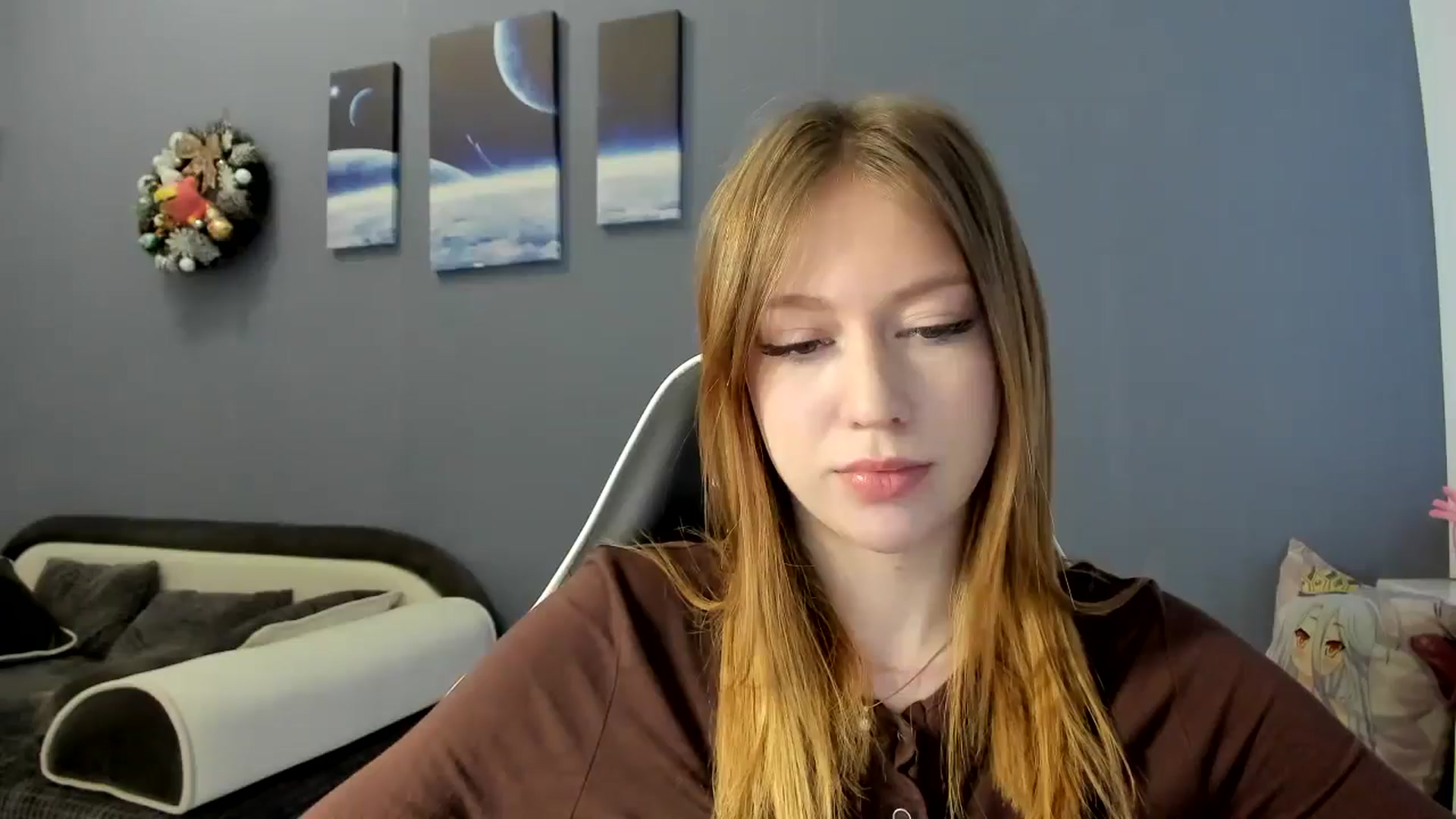 Gallery image thumbnail from RoboSasha's myfreecams stream on, 01/09/2025, 13:26 image 7 of 20