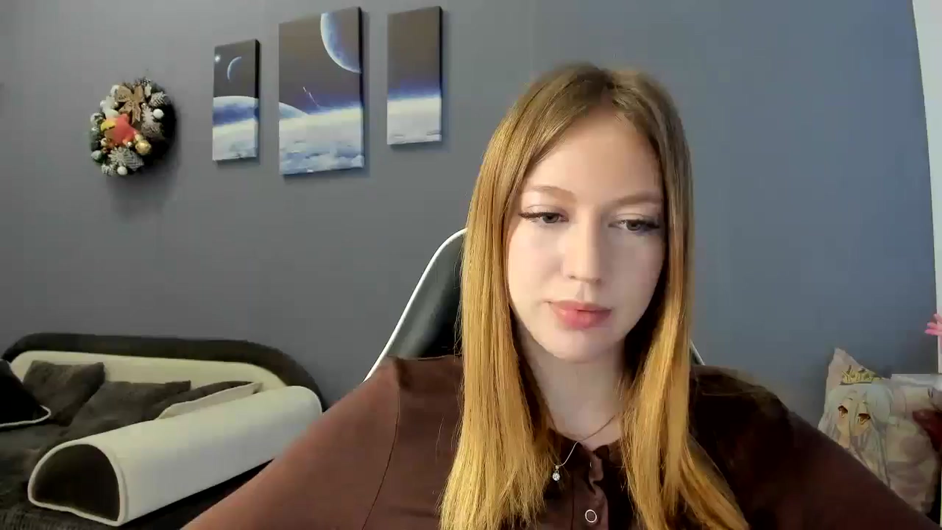 Gallery image thumbnail from RoboSasha's myfreecams stream on, 01/09/2025, 13:26 image 5 of 20