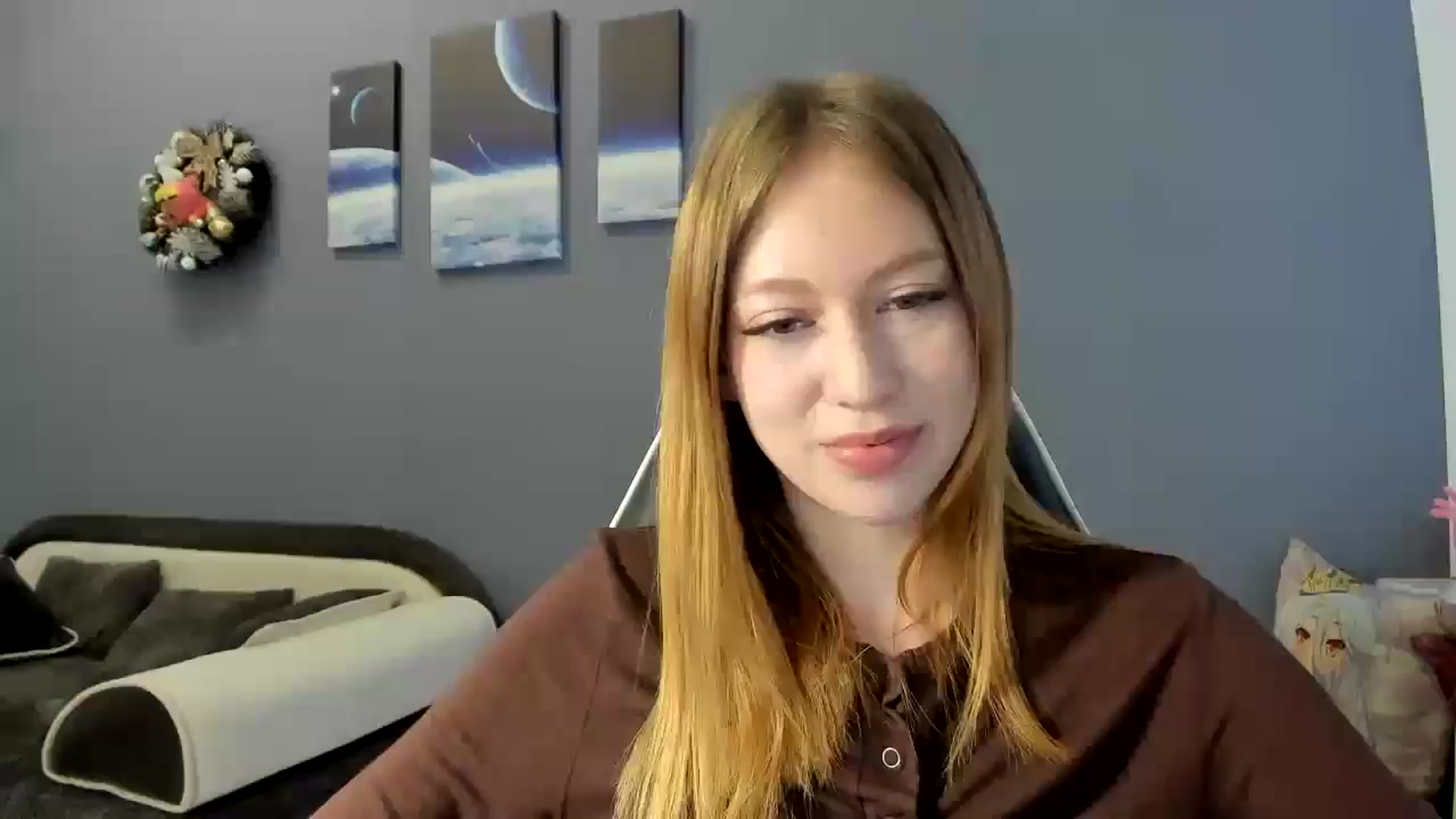 Gallery image thumbnail from RoboSasha's myfreecams stream on, 01/09/2025, 13:26 image 6 of 20