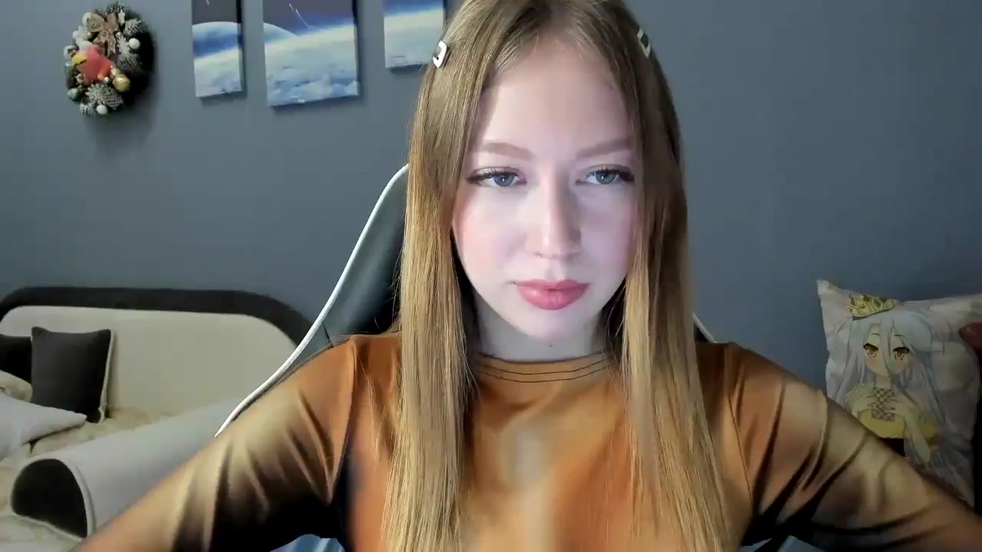 Gallery image thumbnail from RoboSasha's myfreecams stream on, 01/12/2025, 15:08 image 15 of 20