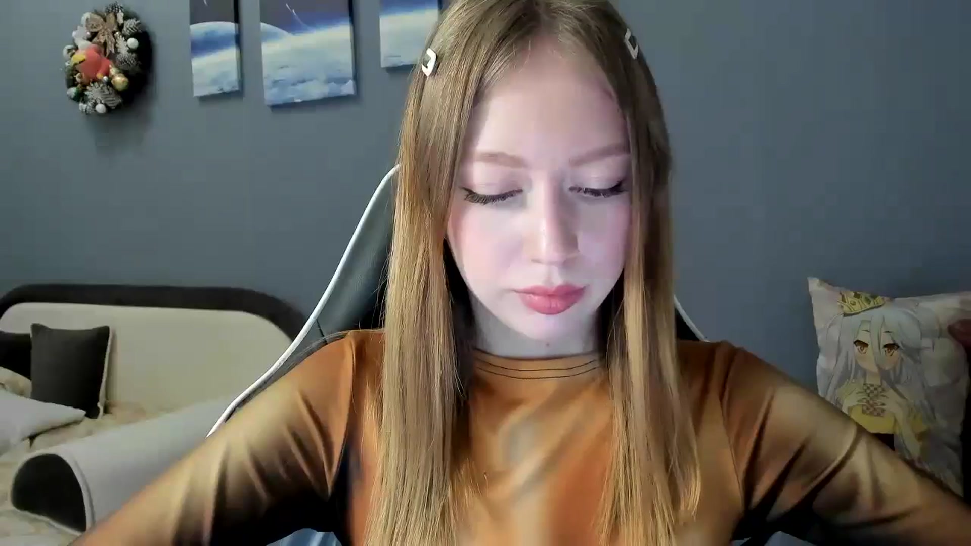 Gallery image thumbnail from RoboSasha's myfreecams stream on, 01/12/2025, 15:08 image 18 of 20