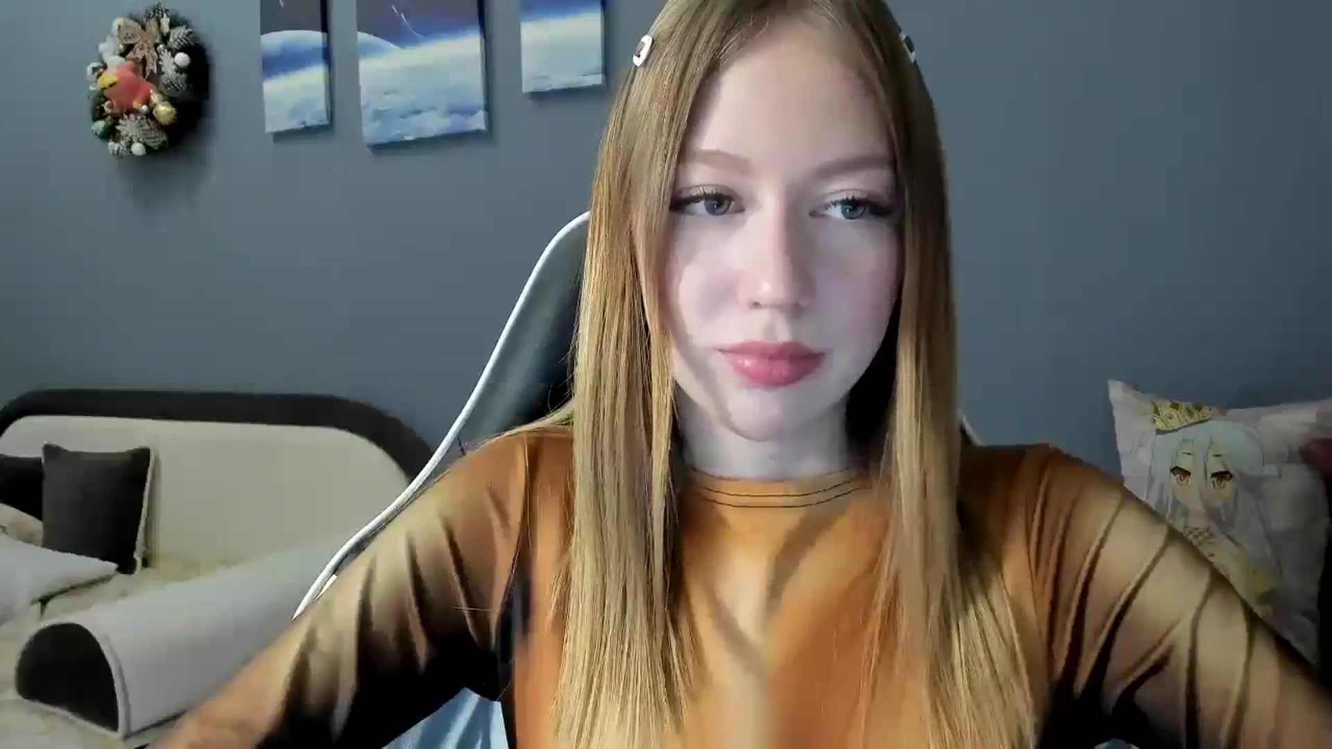 Gallery image thumbnail from RoboSasha's myfreecams stream on, 01/12/2025, 15:08 image 4 of 20