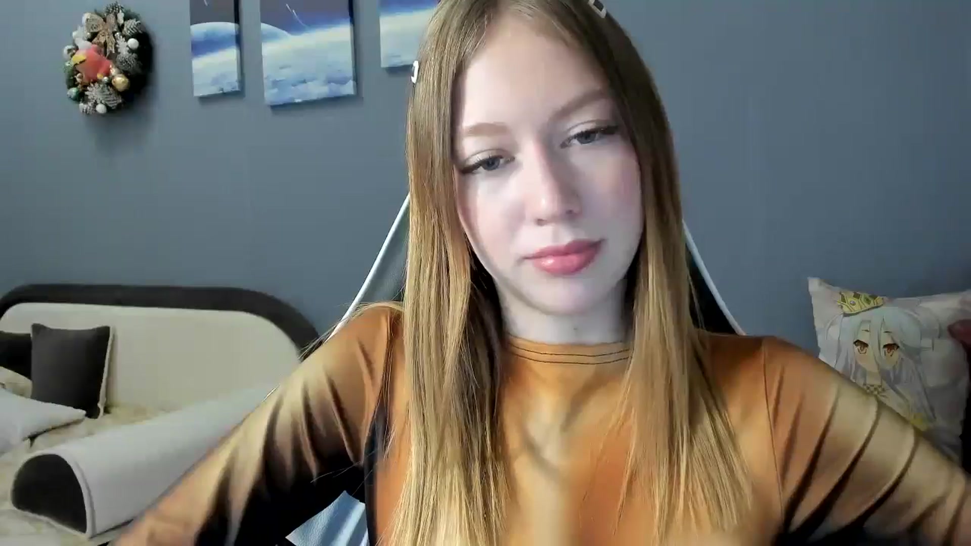 Gallery image thumbnail from RoboSasha's myfreecams stream on, 01/12/2025, 15:08 image 2 of 20