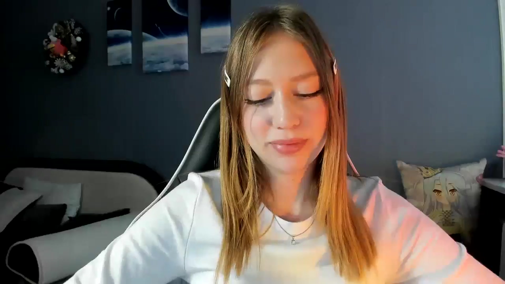Gallery image thumbnail from RoboSasha's myfreecams stream on, 01/14/2025, 12:54 image 13 of 20