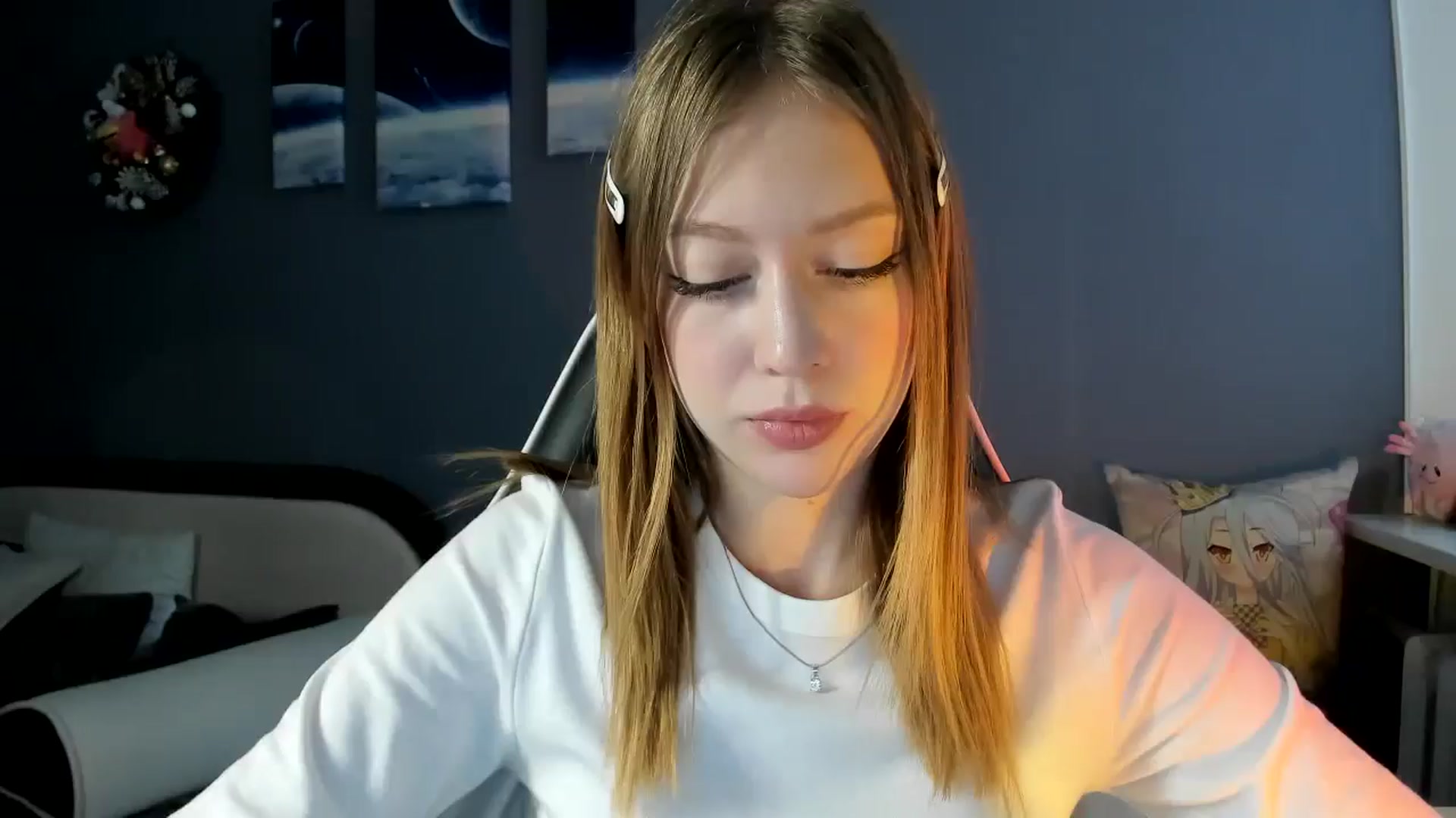 Gallery image thumbnail from RoboSasha's myfreecams stream on, 01/14/2025, 12:54 image 1 of 20