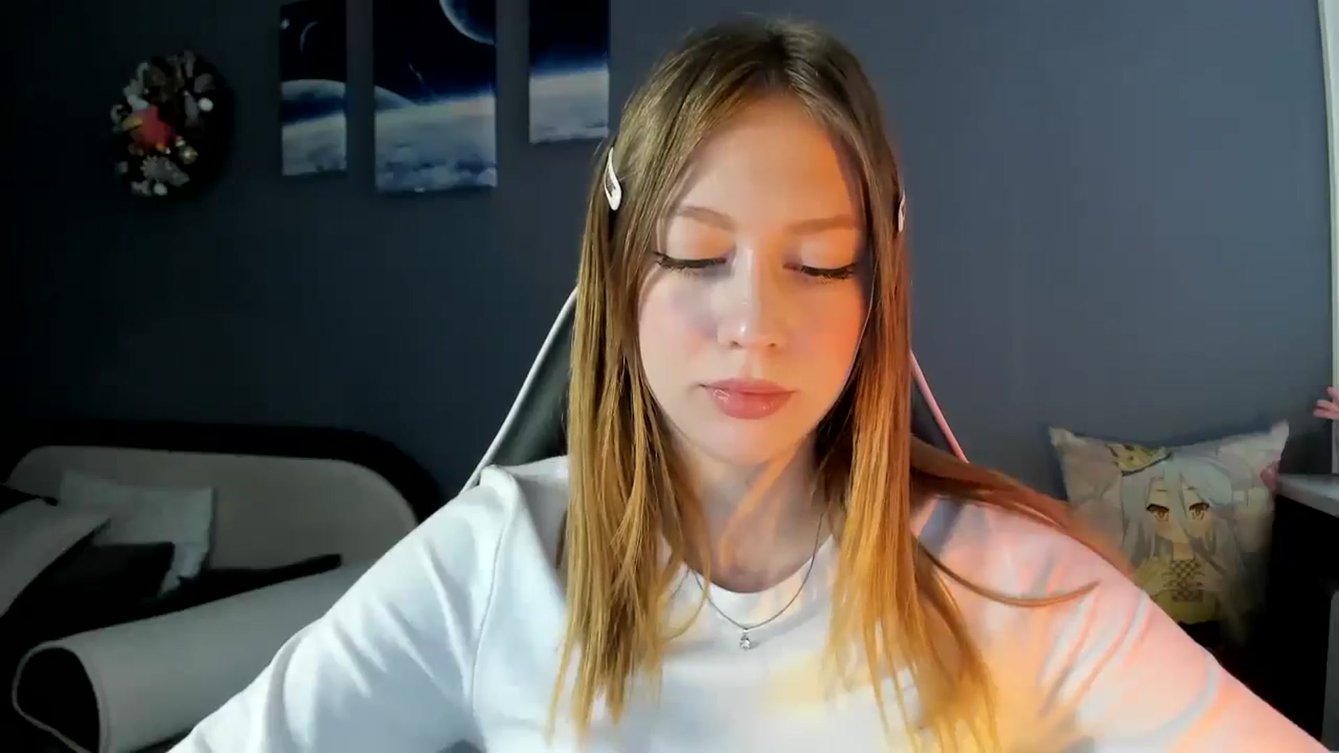 Gallery image thumbnail from RoboSasha's myfreecams stream on, 01/14/2025, 12:54 image 20 of 20