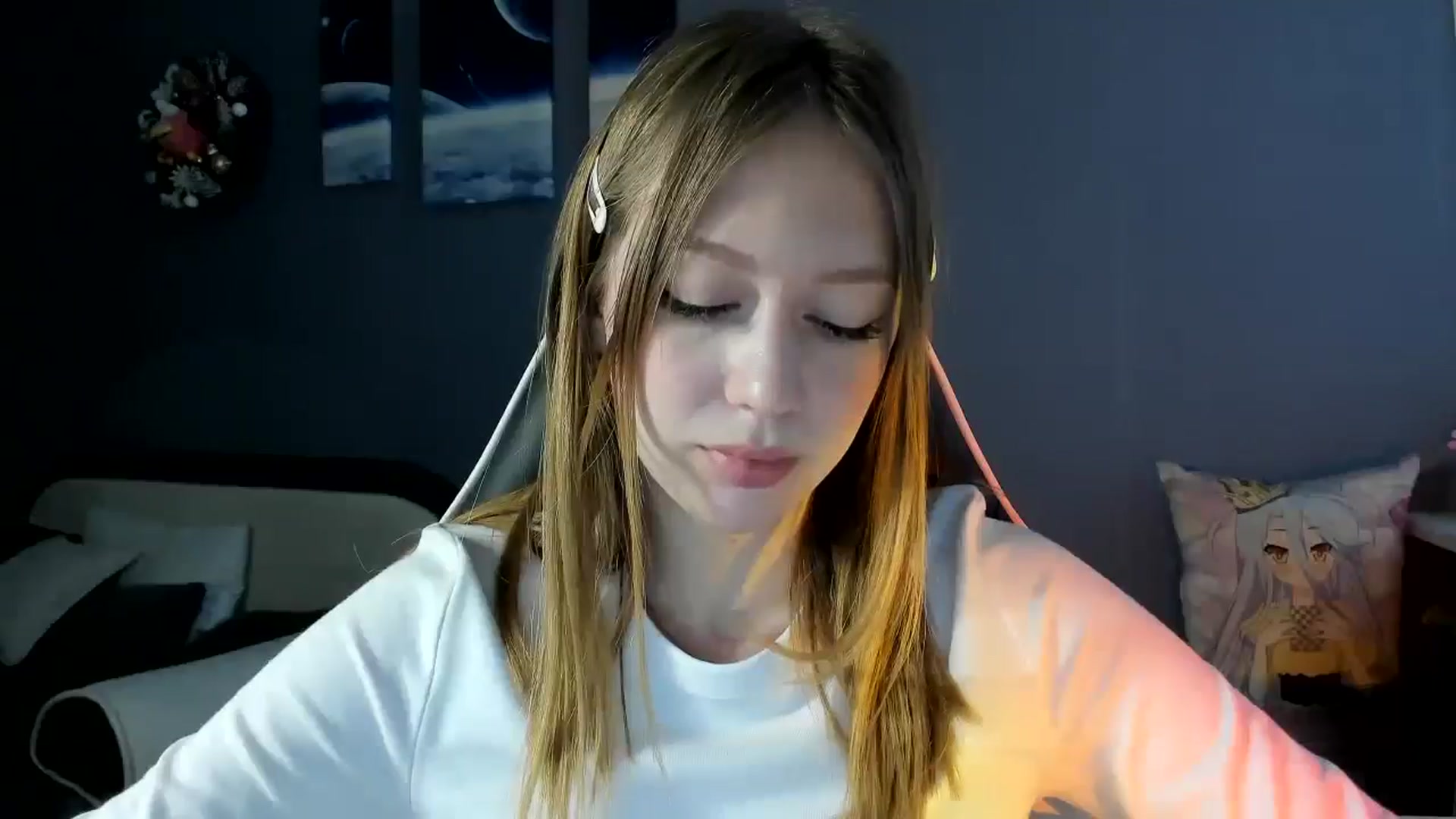 Gallery image thumbnail from RoboSasha's myfreecams stream on, 01/14/2025, 13:47 image 8 of 20