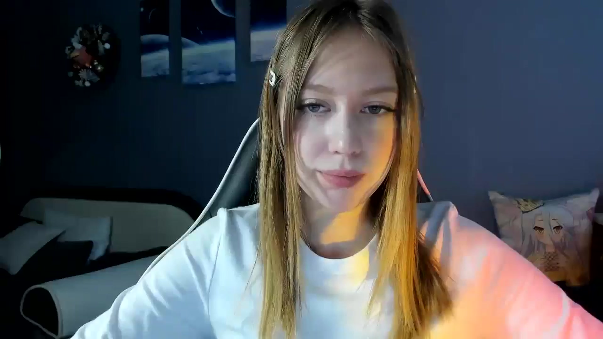 Gallery image thumbnail from RoboSasha's myfreecams stream on, 01/14/2025, 13:47 image 11 of 20