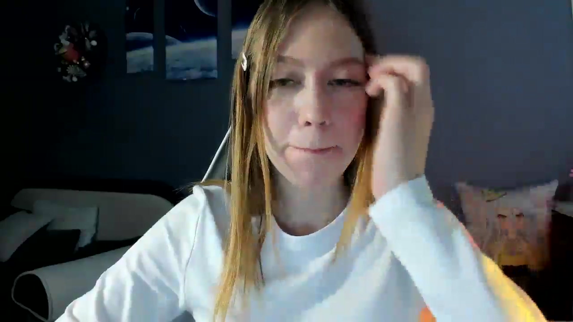 Gallery image thumbnail from RoboSasha's myfreecams stream on, 01/14/2025, 13:47 image 9 of 20