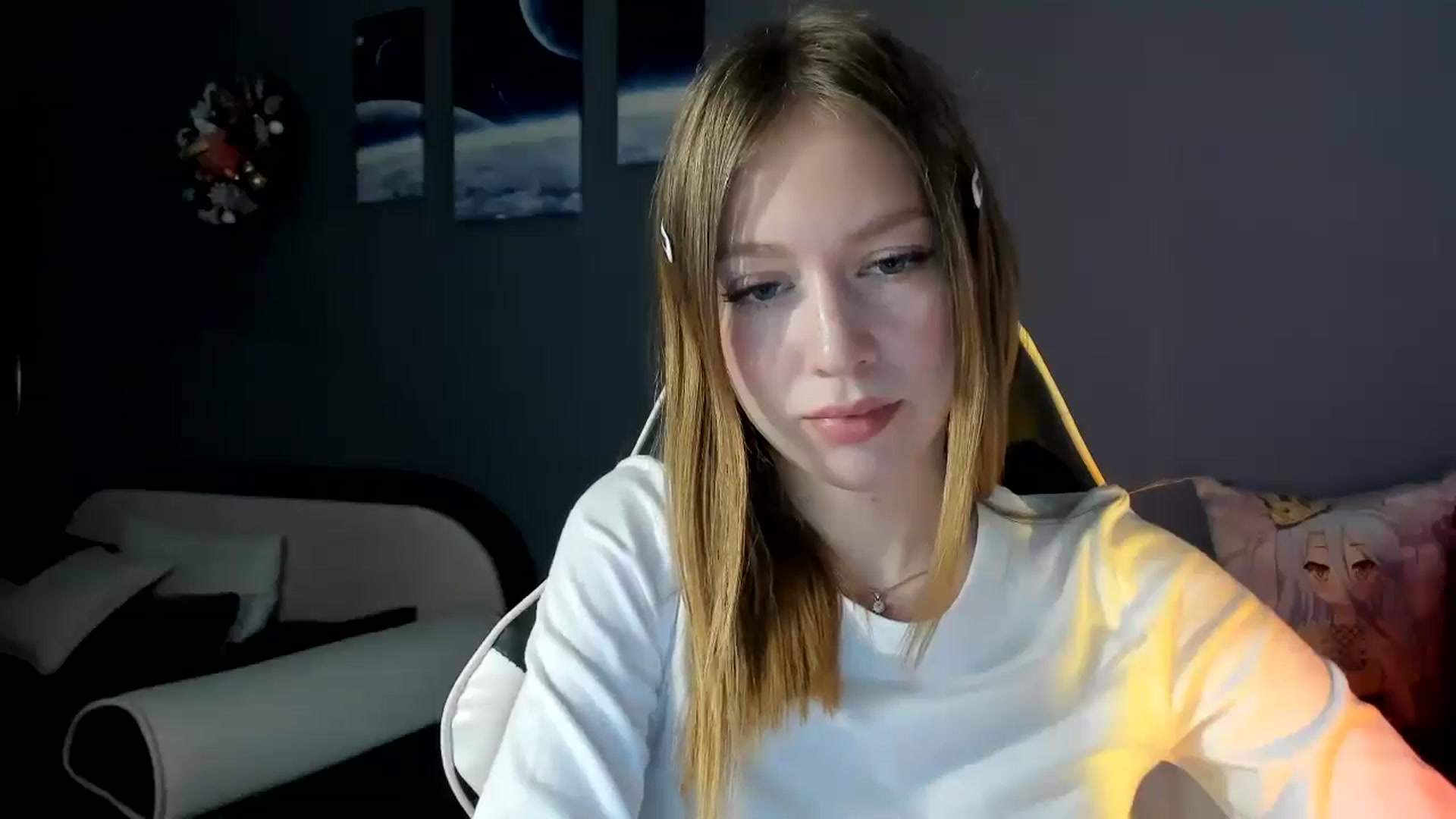 Gallery image thumbnail from RoboSasha's myfreecams stream on, 01/14/2025, 14:17 image 4 of 20