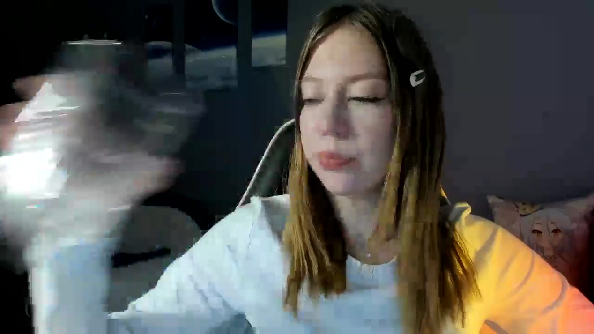 Gallery image thumbnail from RoboSasha's myfreecams stream on, 01/14/2025, 14:17 image 9 of 20