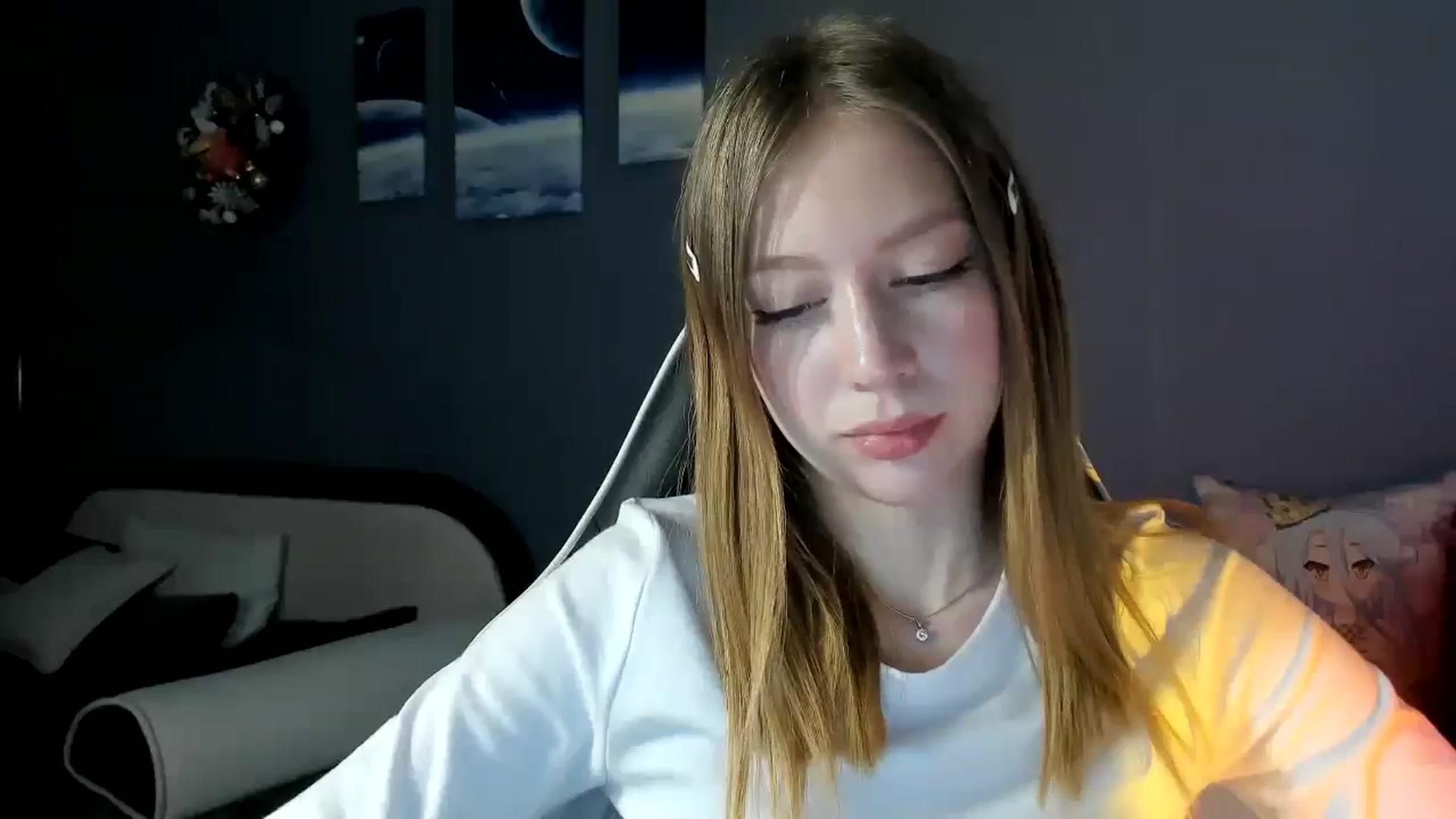 Gallery image thumbnail from RoboSasha's myfreecams stream on, 01/14/2025, 14:17 image 14 of 20