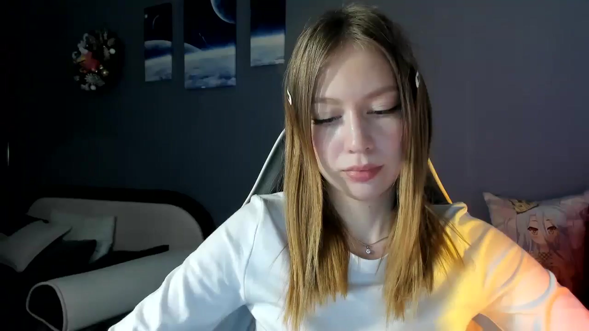Gallery image thumbnail from RoboSasha's myfreecams stream on, 01/14/2025, 14:17 image 6 of 20