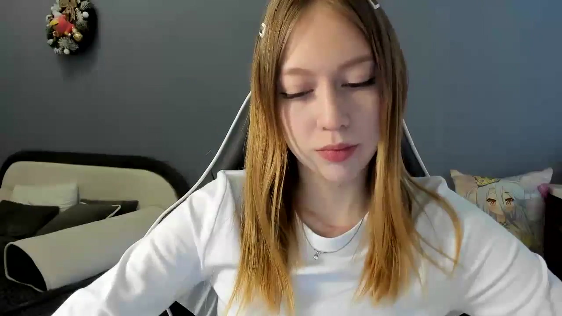 Gallery image thumbnail from RoboSasha's myfreecams stream on, 01/15/2025, 13:16 image 3 of 20