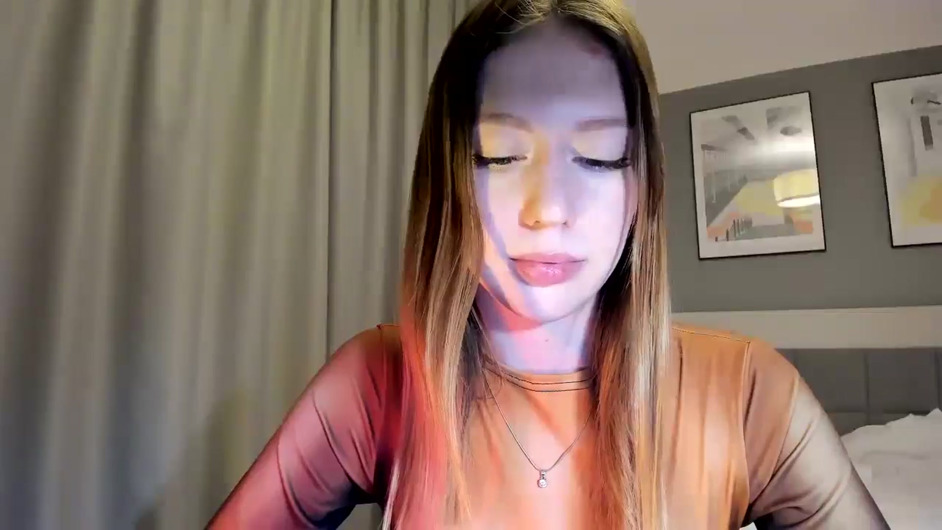 Gallery image thumbnail from RoboSasha's myfreecams stream on, 01/21/2025, 19:07 image 6 of 20