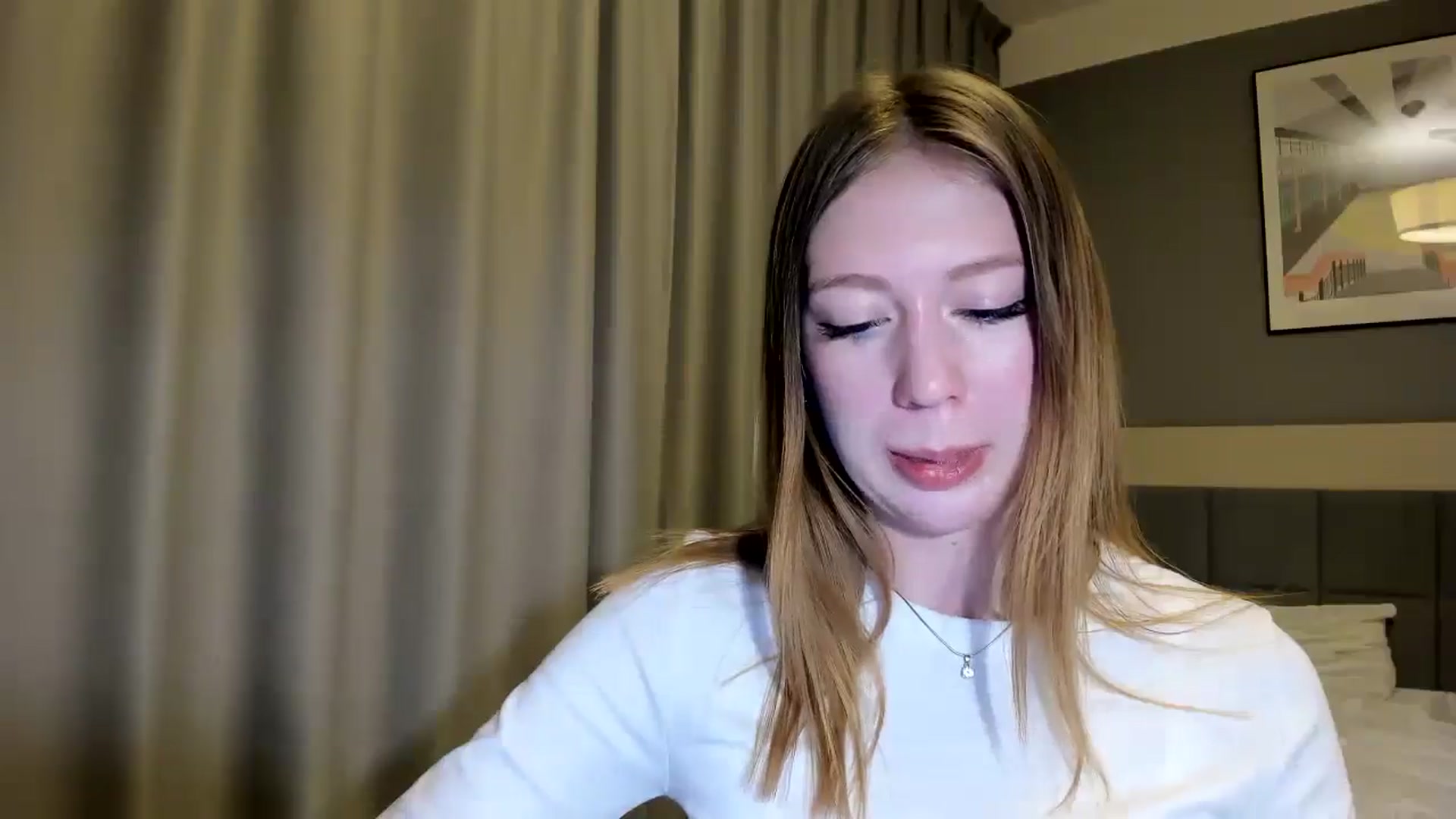 Gallery image thumbnail from RoboSasha's myfreecams stream on, 01/22/2025, 19:53 image 12 of 20