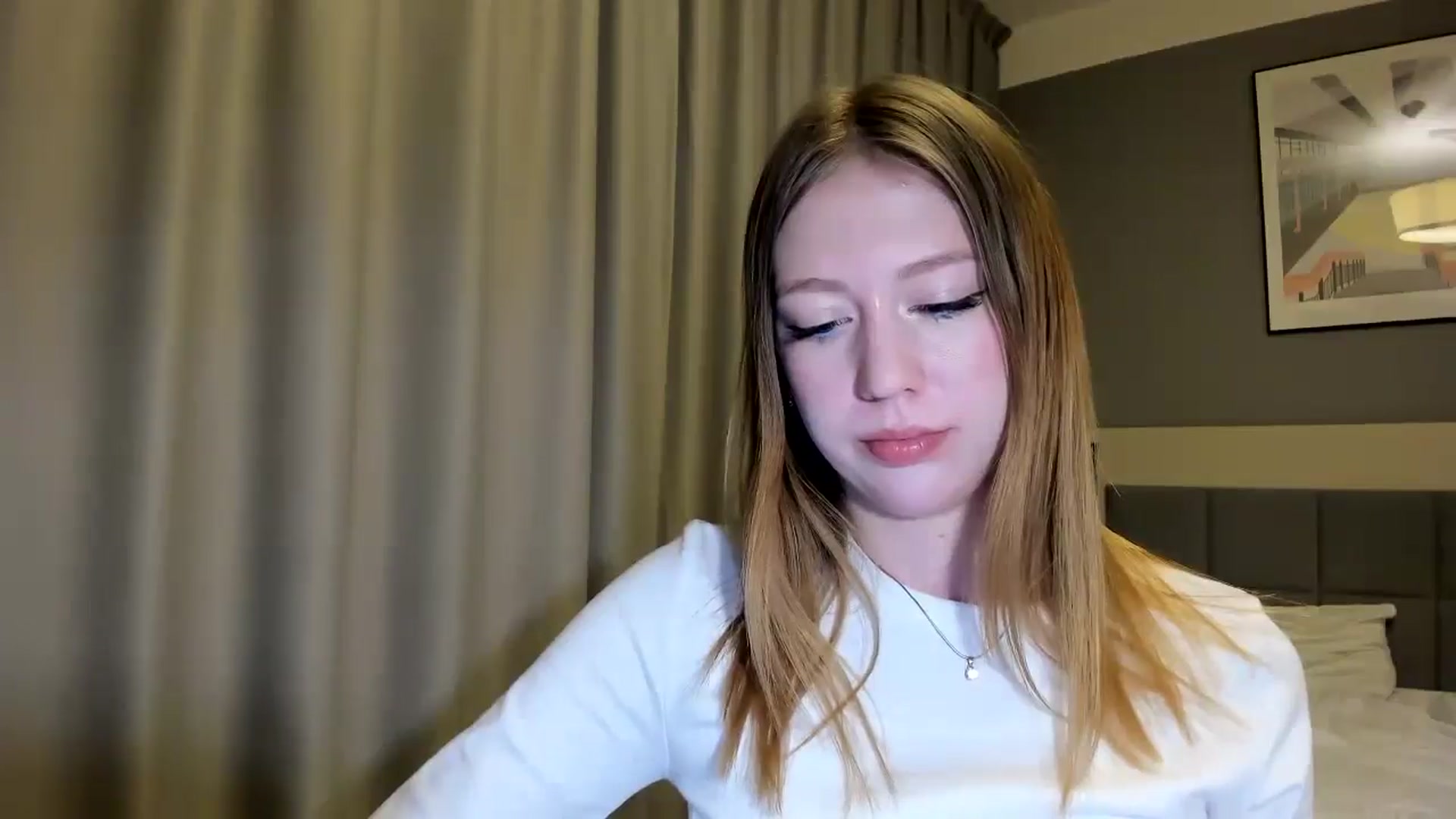Gallery image thumbnail from RoboSasha's myfreecams stream on, 01/22/2025, 19:53 image 17 of 20
