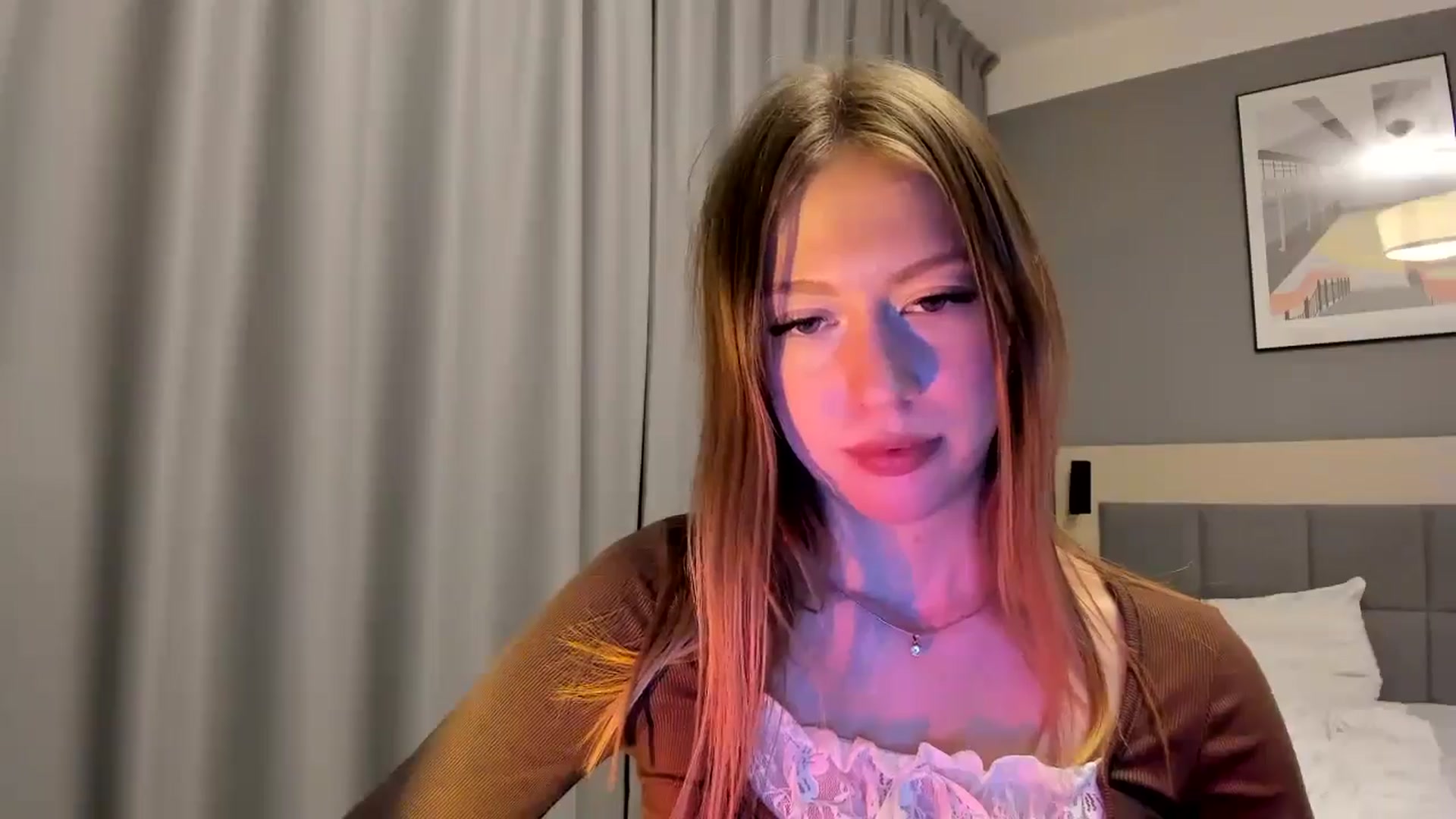Gallery image thumbnail from RoboSasha's myfreecams stream on, 01/23/2025, 19:17 image 15 of 20