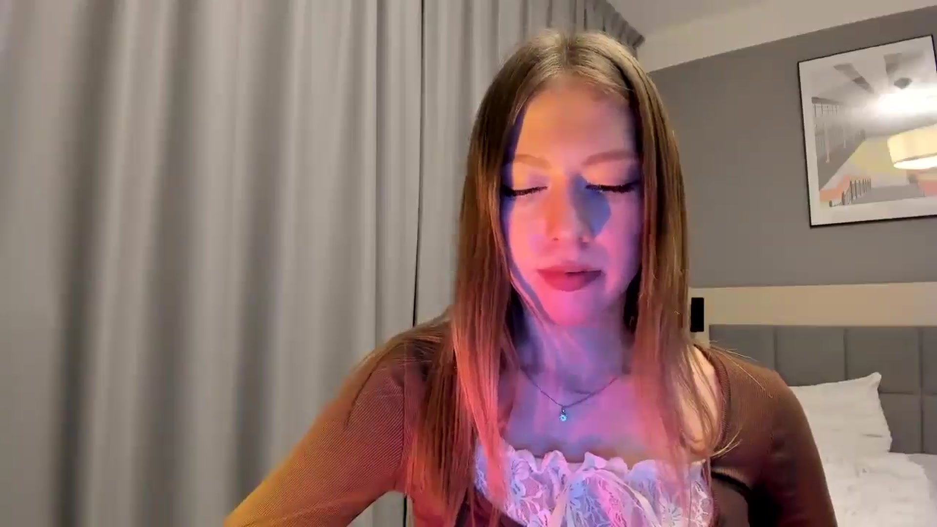 Gallery image thumbnail from RoboSasha's myfreecams stream on, 01/23/2025, 20:34 image 4 of 20