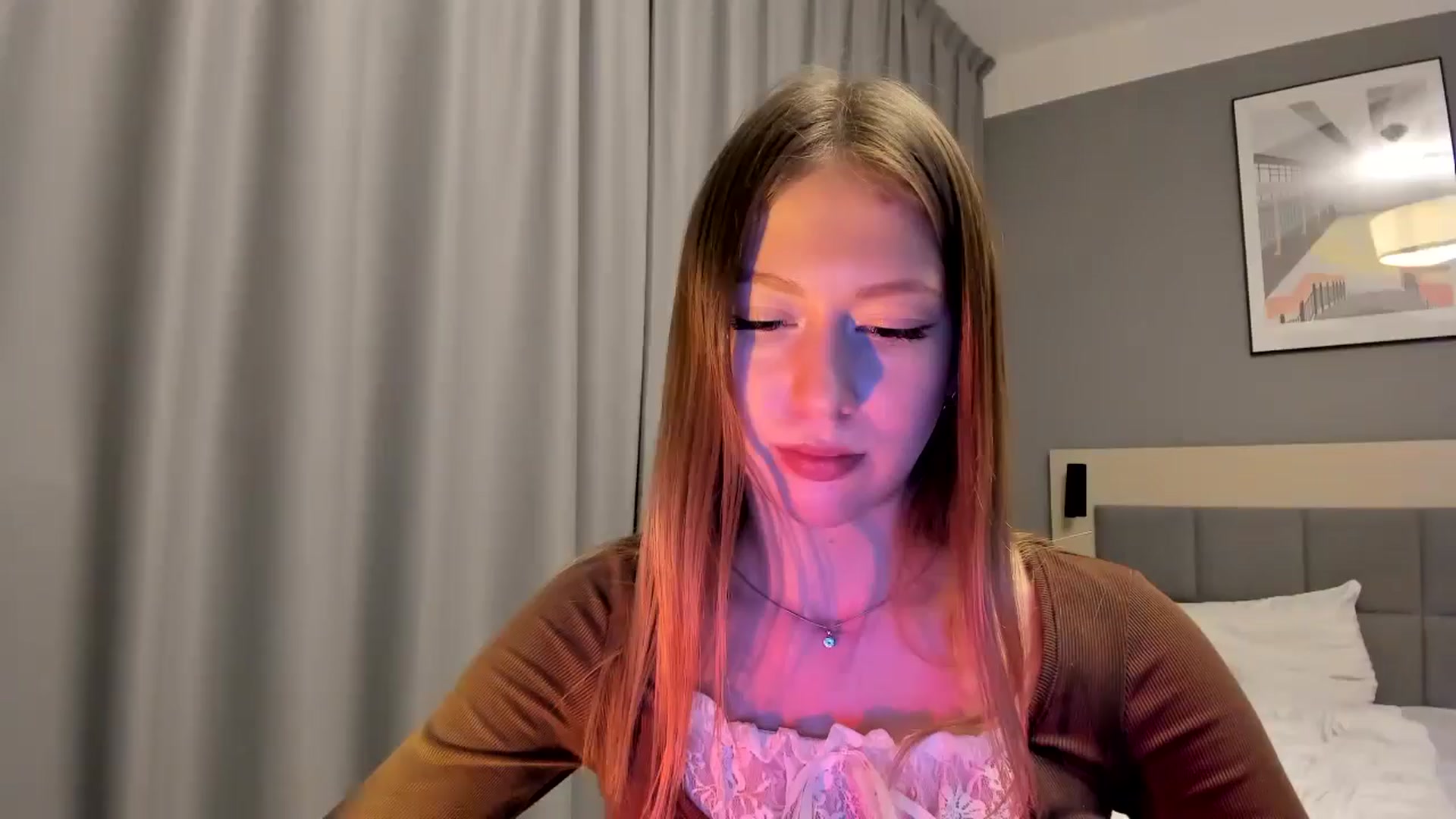 Gallery image thumbnail from RoboSasha's myfreecams stream on, 01/23/2025, 20:34 image 18 of 20