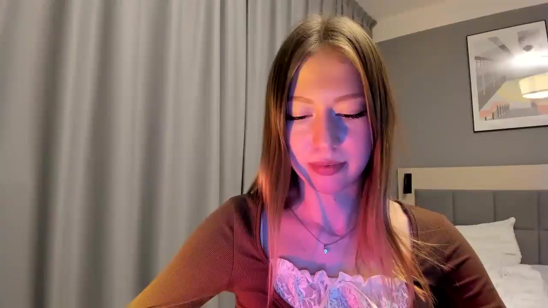 Gallery image thumbnail from RoboSasha's myfreecams stream on, 01/23/2025, 20:34 image 1 of 20
