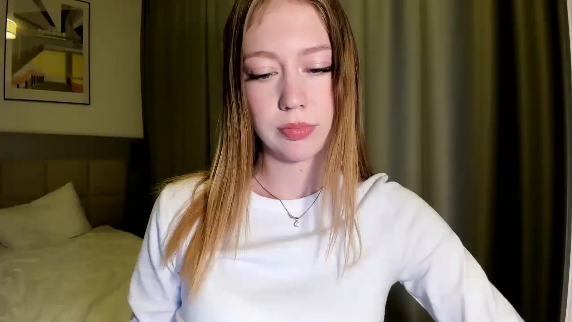 Gallery image thumbnail from RoboSasha's myfreecams stream on, 01/26/2025, 13:42 image 6 of 20