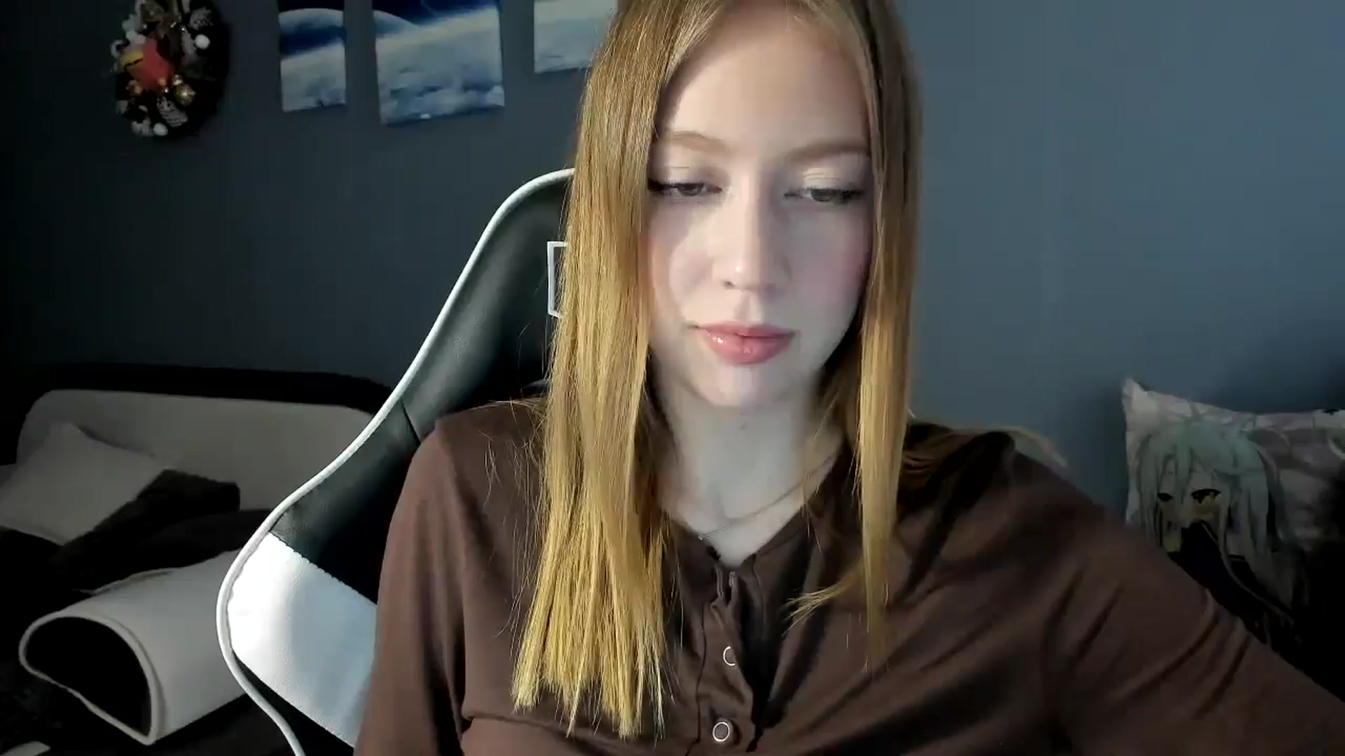 Gallery image thumbnail from RoboSasha's myfreecams stream on, 01/31/2025, 14:11 image 9 of 20