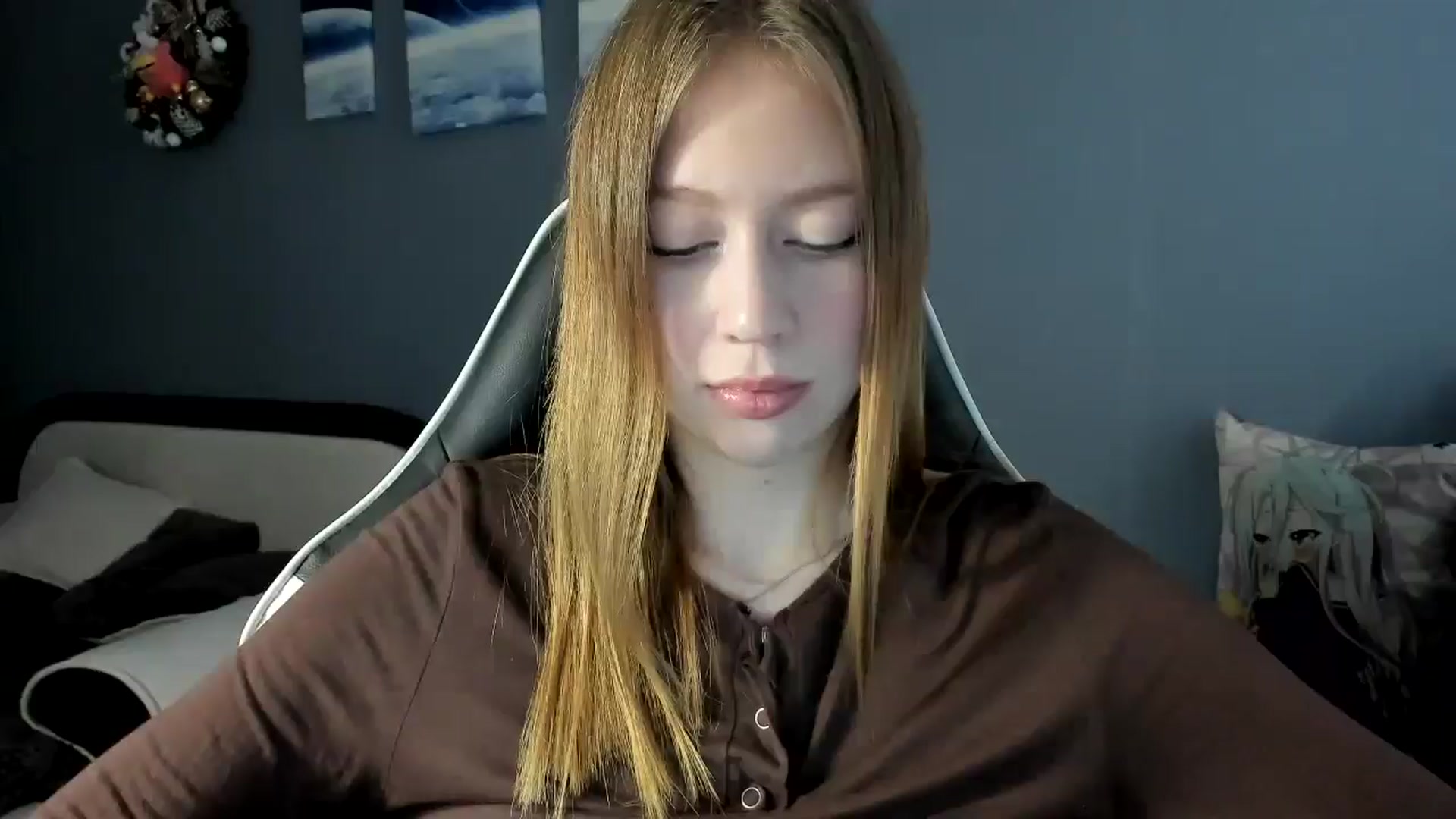 Gallery image thumbnail from RoboSasha's myfreecams stream on, 01/31/2025, 14:11 image 8 of 20