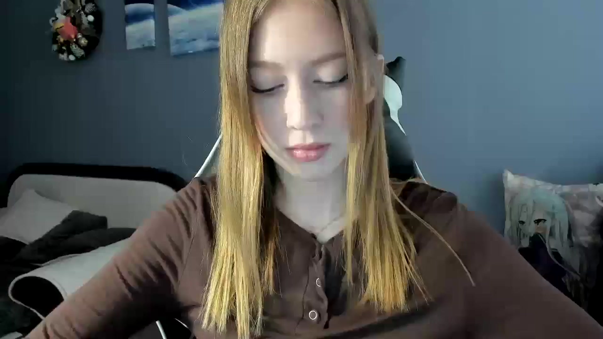 Gallery image thumbnail from RoboSasha's myfreecams stream on, 01/31/2025, 14:11 image 3 of 20