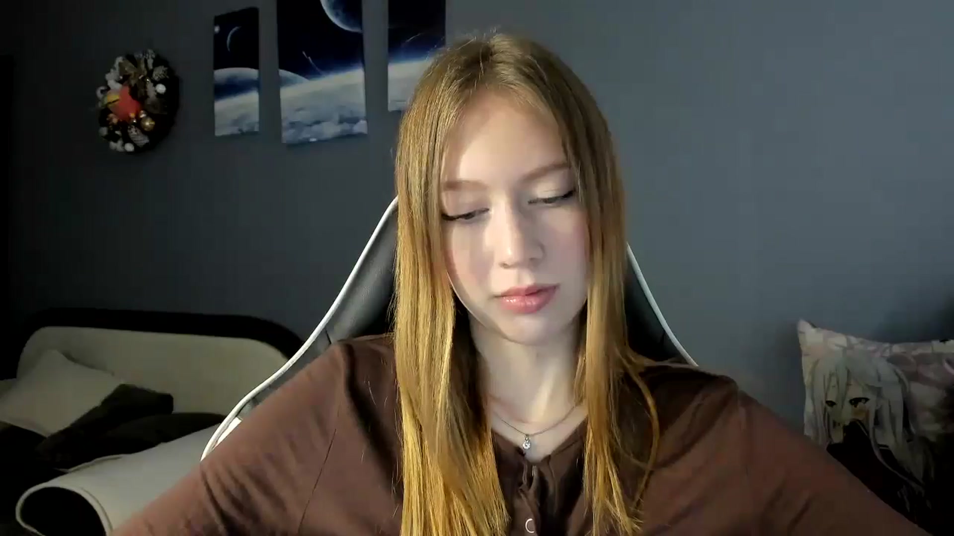 Gallery image thumbnail from RoboSasha's myfreecams stream on, 01/31/2025, 14:11 image 14 of 20