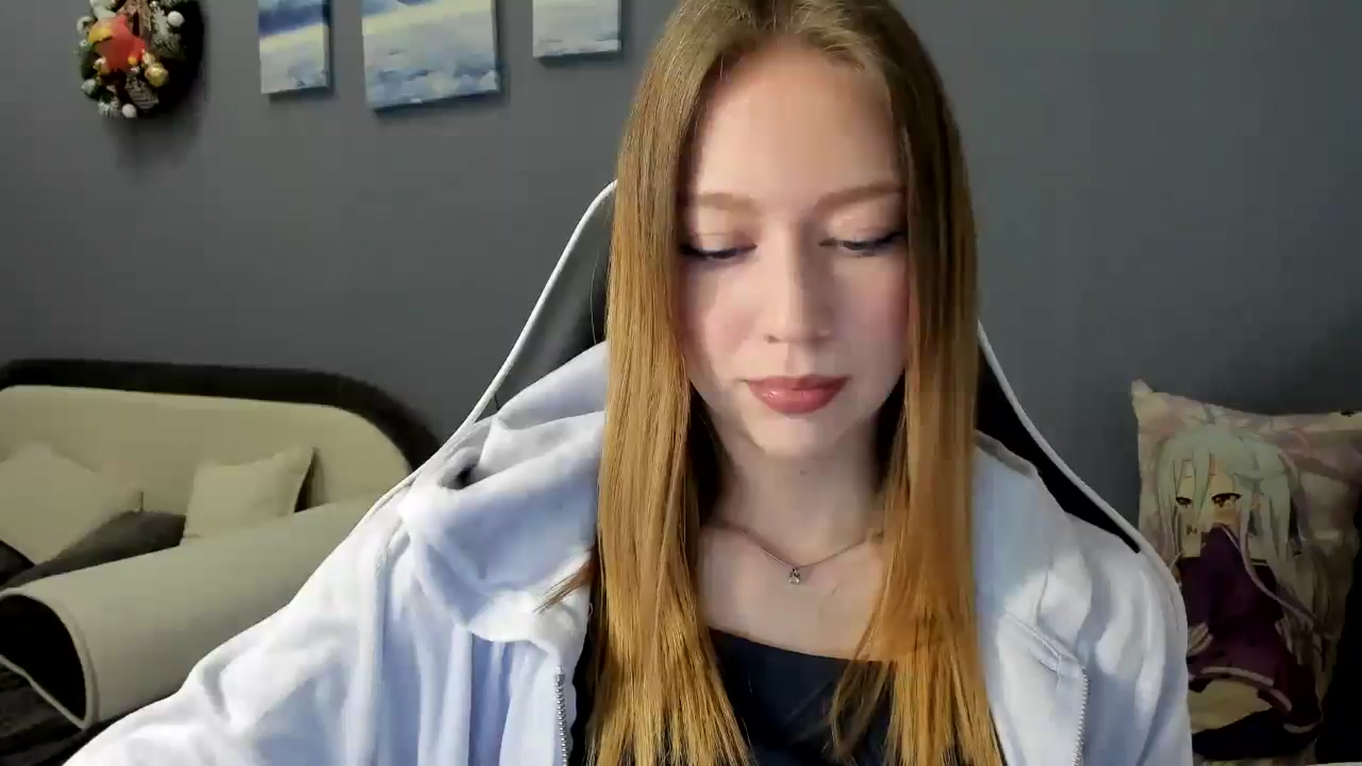 Gallery image thumbnail from RoboSasha's myfreecams stream on, 02/02/2025, 15:26 image 6 of 20
