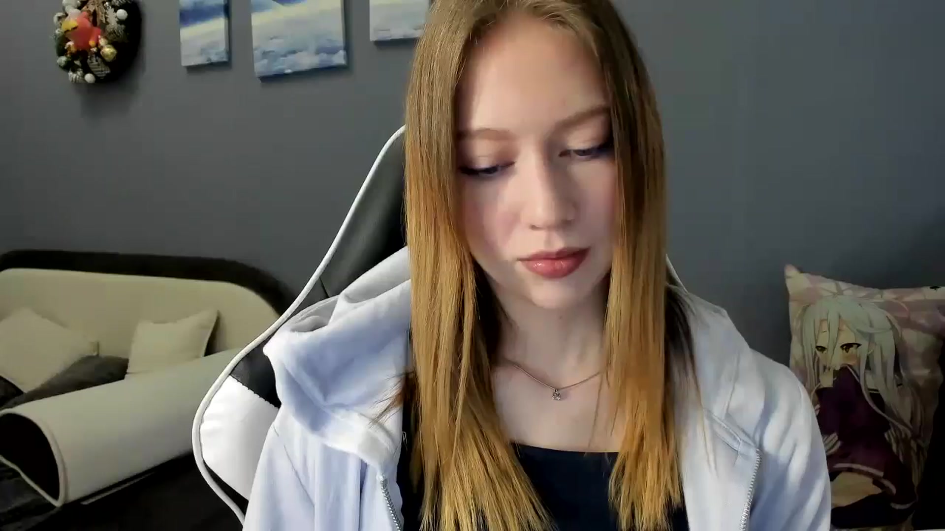 Gallery image thumbnail from RoboSasha's myfreecams stream on, 02/02/2025, 15:26 image 4 of 20