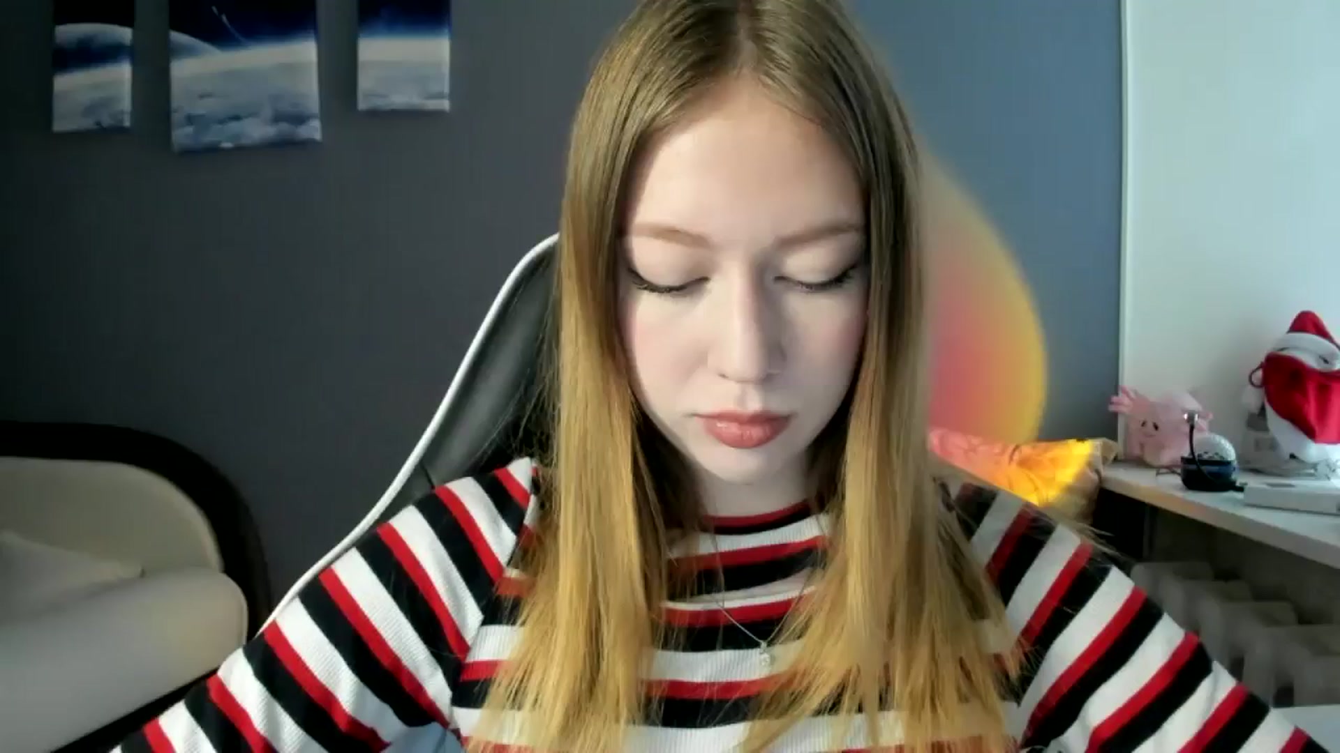 Gallery image thumbnail from RoboSasha's myfreecams stream on, 02/03/2025, 14:36 image 1 of 20