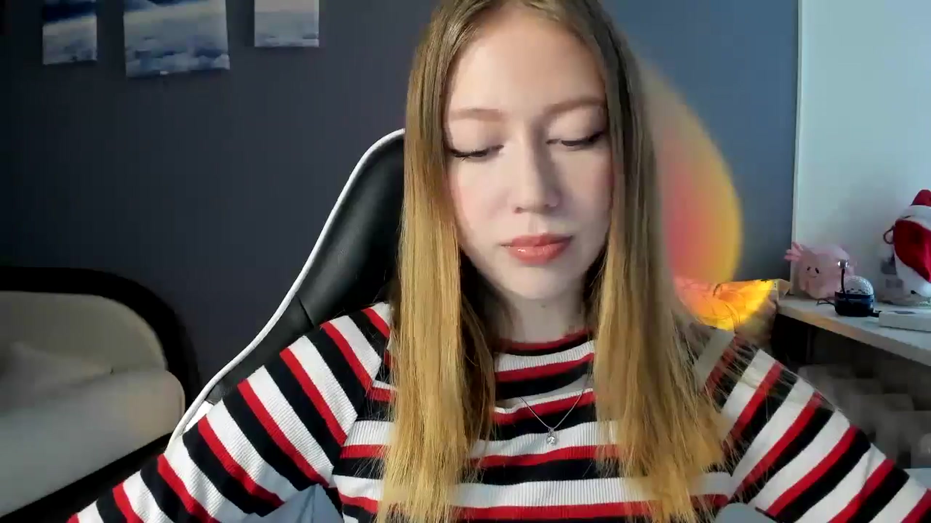 Gallery image thumbnail from RoboSasha's myfreecams stream on, 02/03/2025, 14:36 image 5 of 20