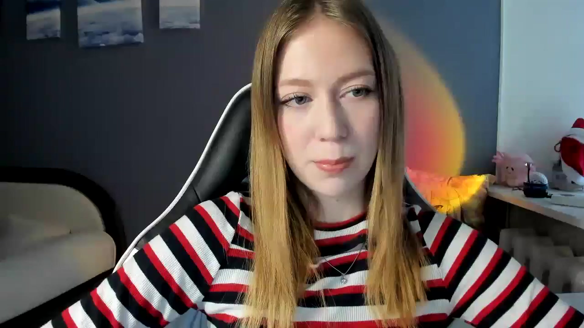 Gallery image thumbnail from RoboSasha's myfreecams stream on, 02/03/2025, 14:36 image 10 of 20