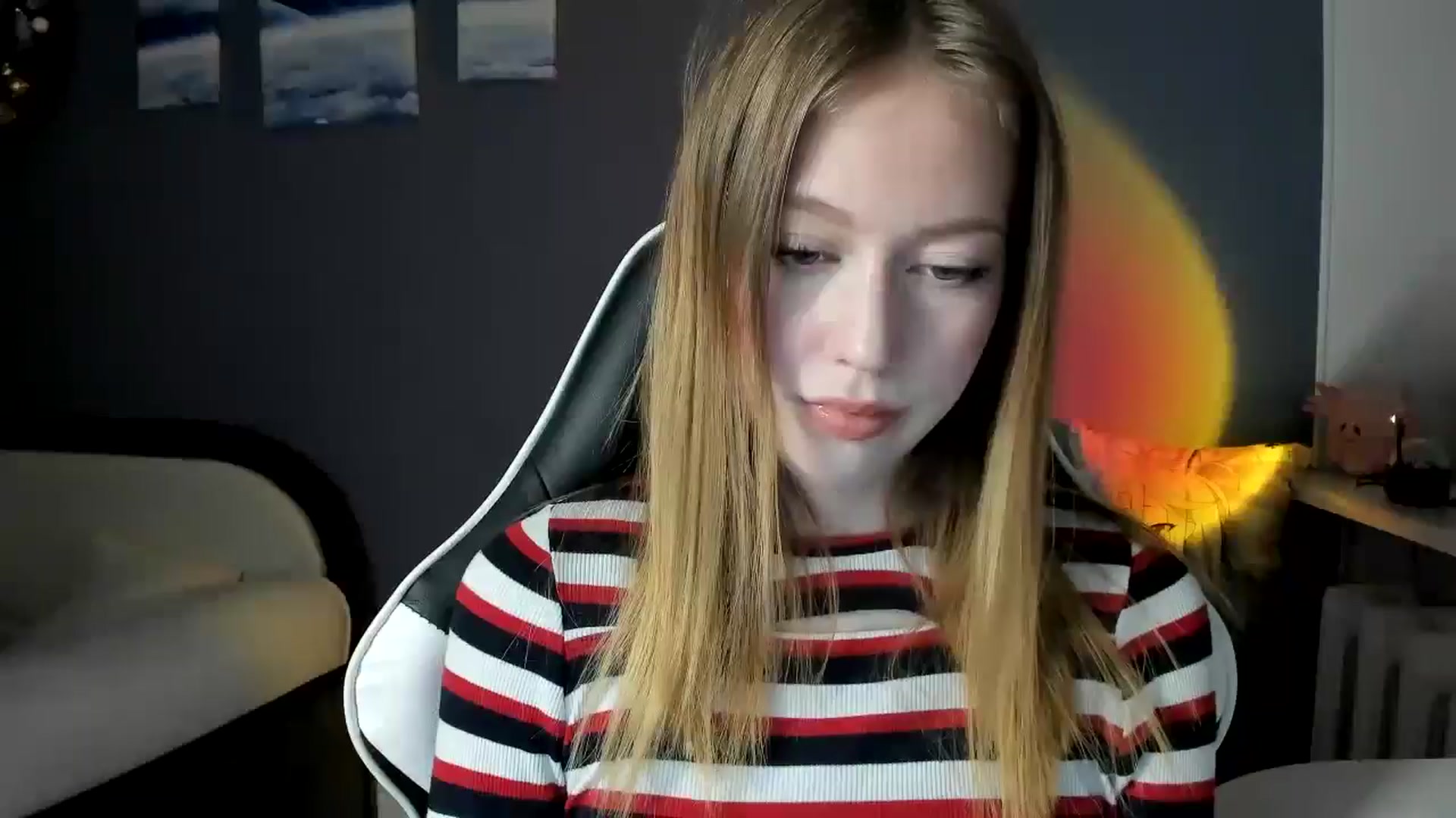 Gallery image thumbnail from RoboSasha's myfreecams stream on, 02/03/2025, 15:27 image 20 of 20
