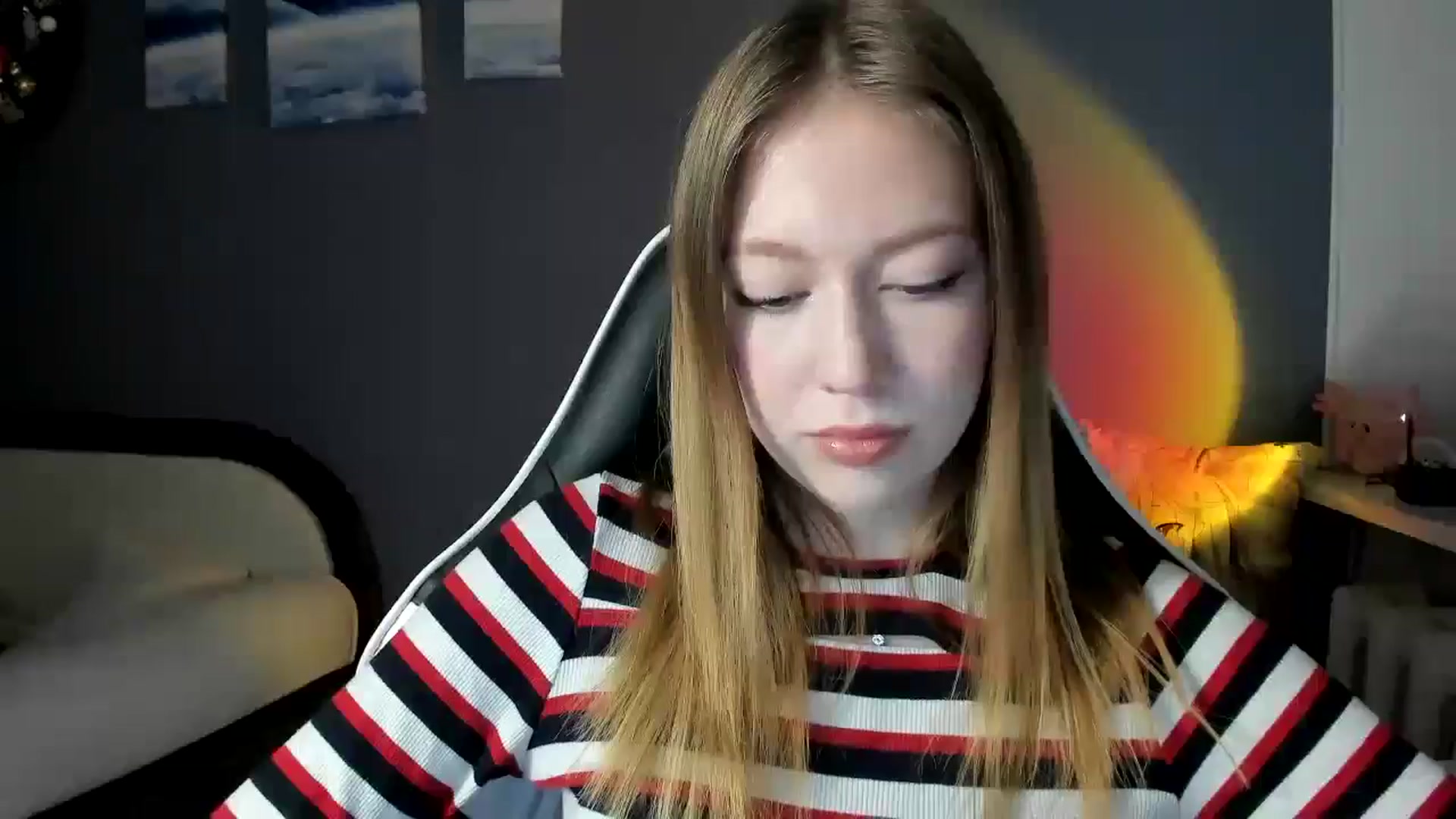 Gallery image thumbnail from RoboSasha's myfreecams stream on, 02/03/2025, 15:27 image 10 of 20