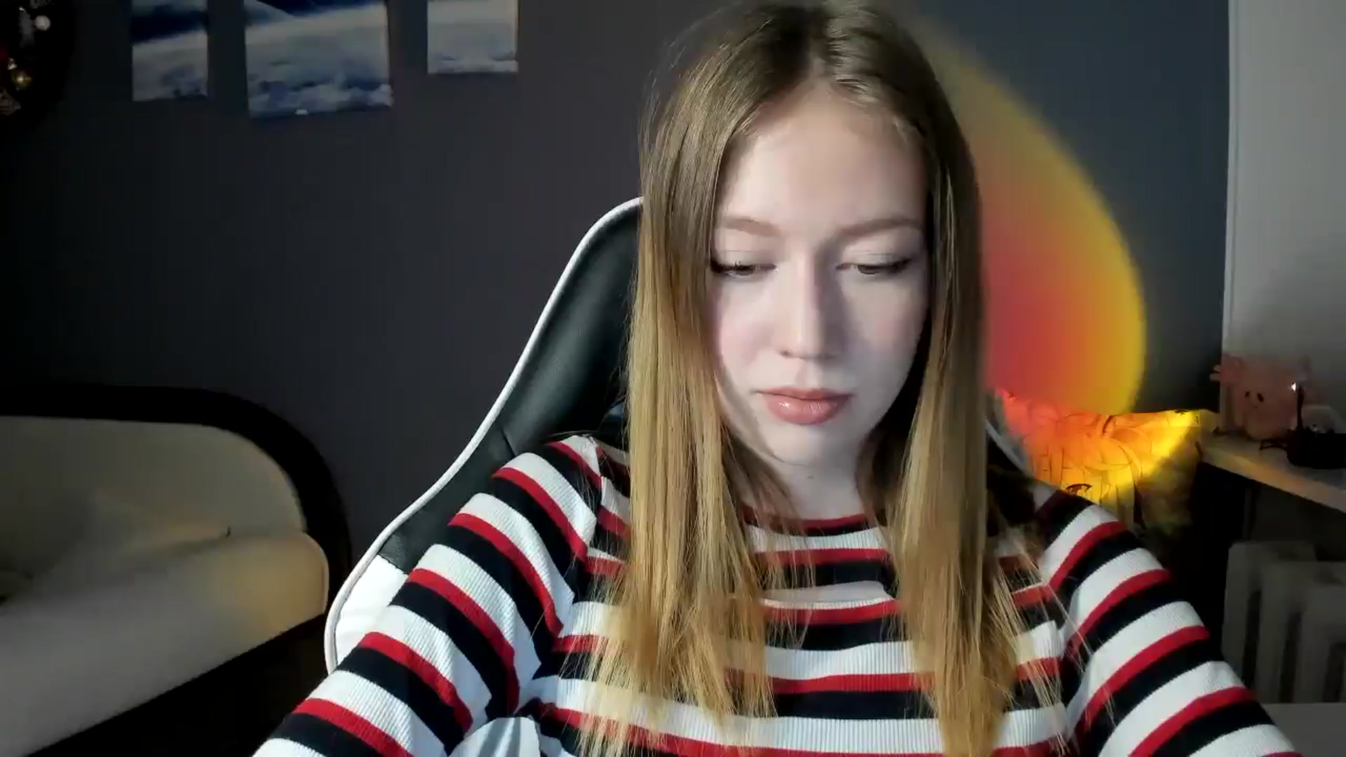 Gallery image thumbnail from RoboSasha's myfreecams stream on, 02/03/2025, 15:27 image 17 of 20