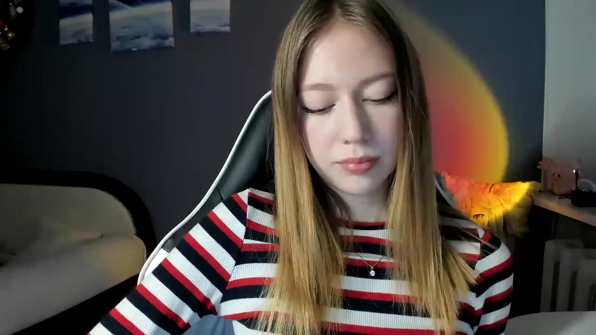 Gallery image thumbnail from RoboSasha's myfreecams stream on, 02/03/2025, 15:27 image 1 of 20