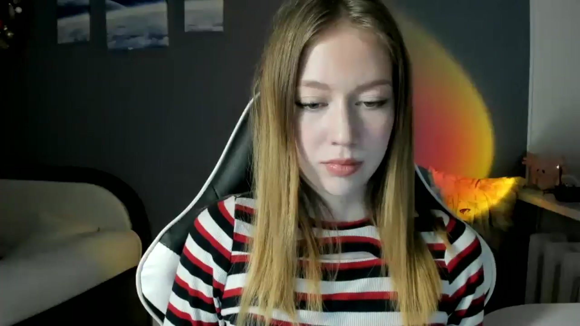 Gallery image thumbnail from RoboSasha's myfreecams stream on, 02/03/2025, 15:27 image 14 of 20