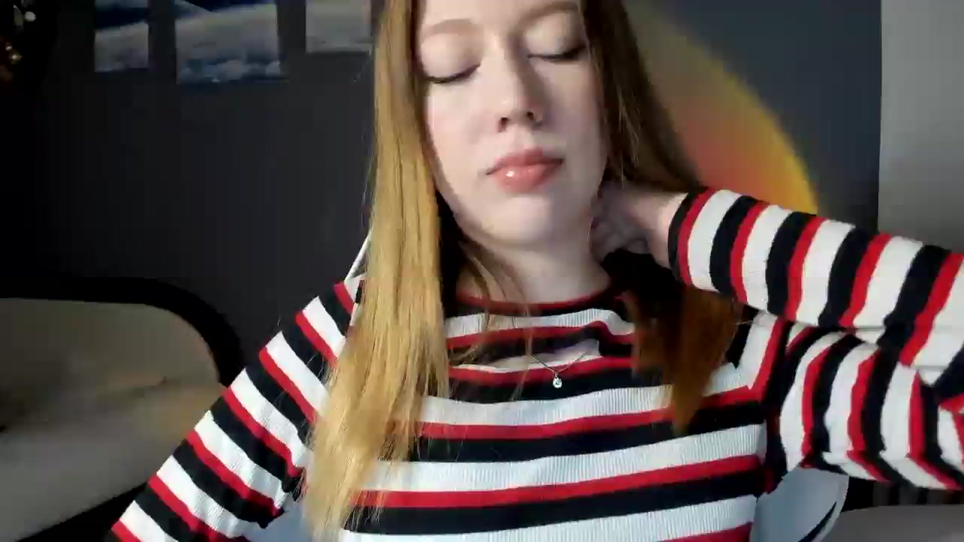 Gallery image thumbnail from RoboSasha's myfreecams stream on, 02/03/2025, 15:27 image 4 of 20