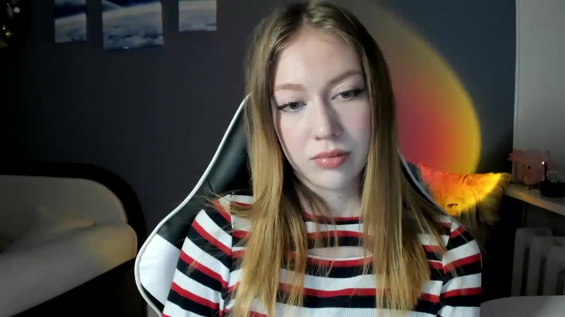 Gallery image thumbnail from RoboSasha's myfreecams stream on, 02/03/2025, 15:27 image 15 of 20