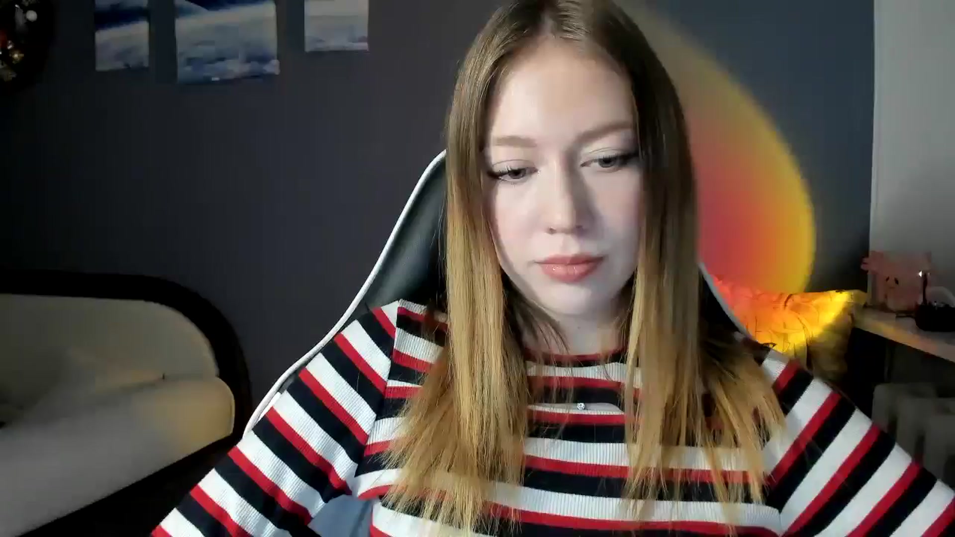 Gallery image thumbnail from RoboSasha's myfreecams stream on, 02/03/2025, 15:27 image 7 of 20