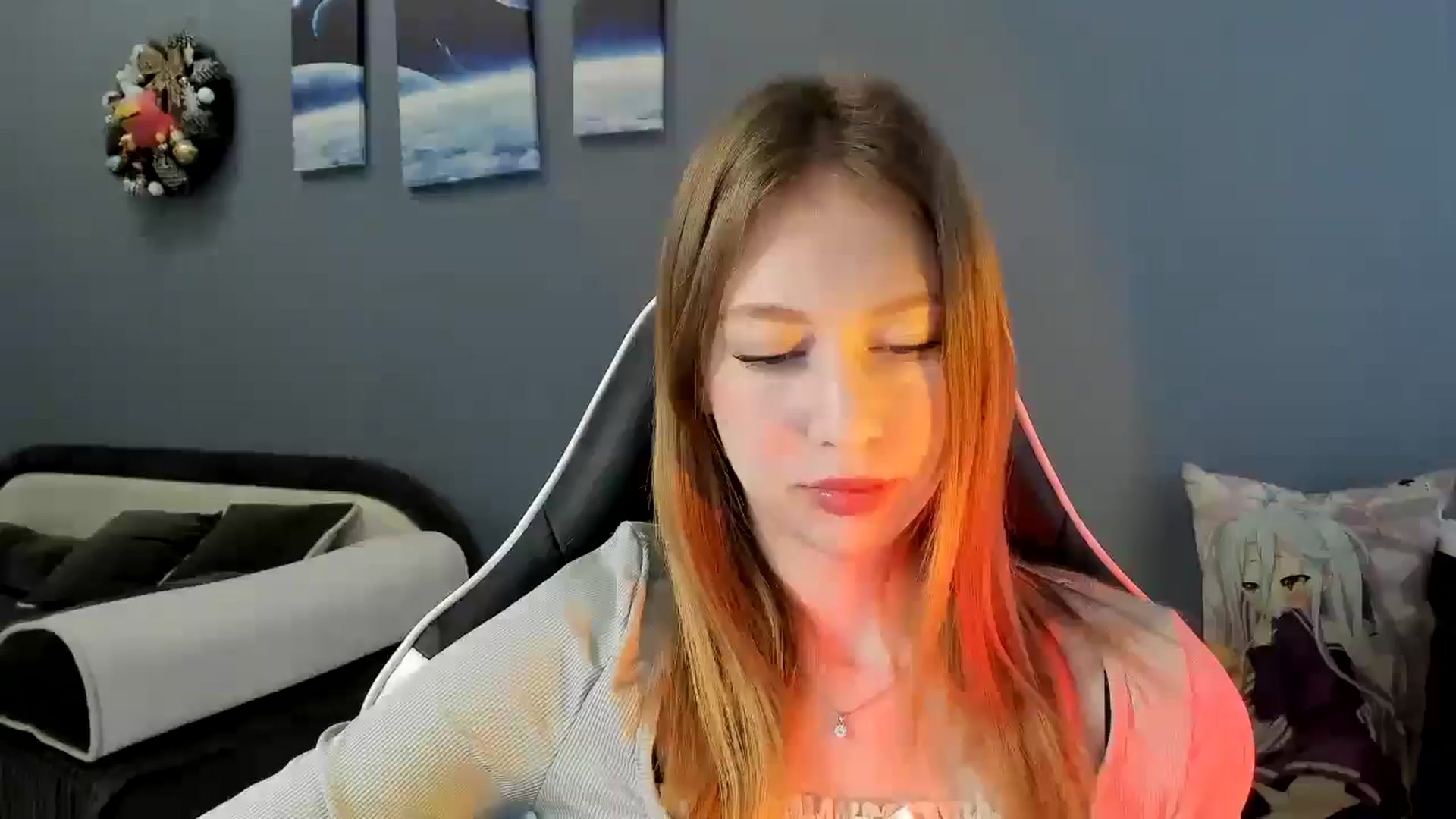 Gallery image thumbnail from RoboSasha's myfreecams stream on, 02/05/2025, 13:09 image 6 of 20