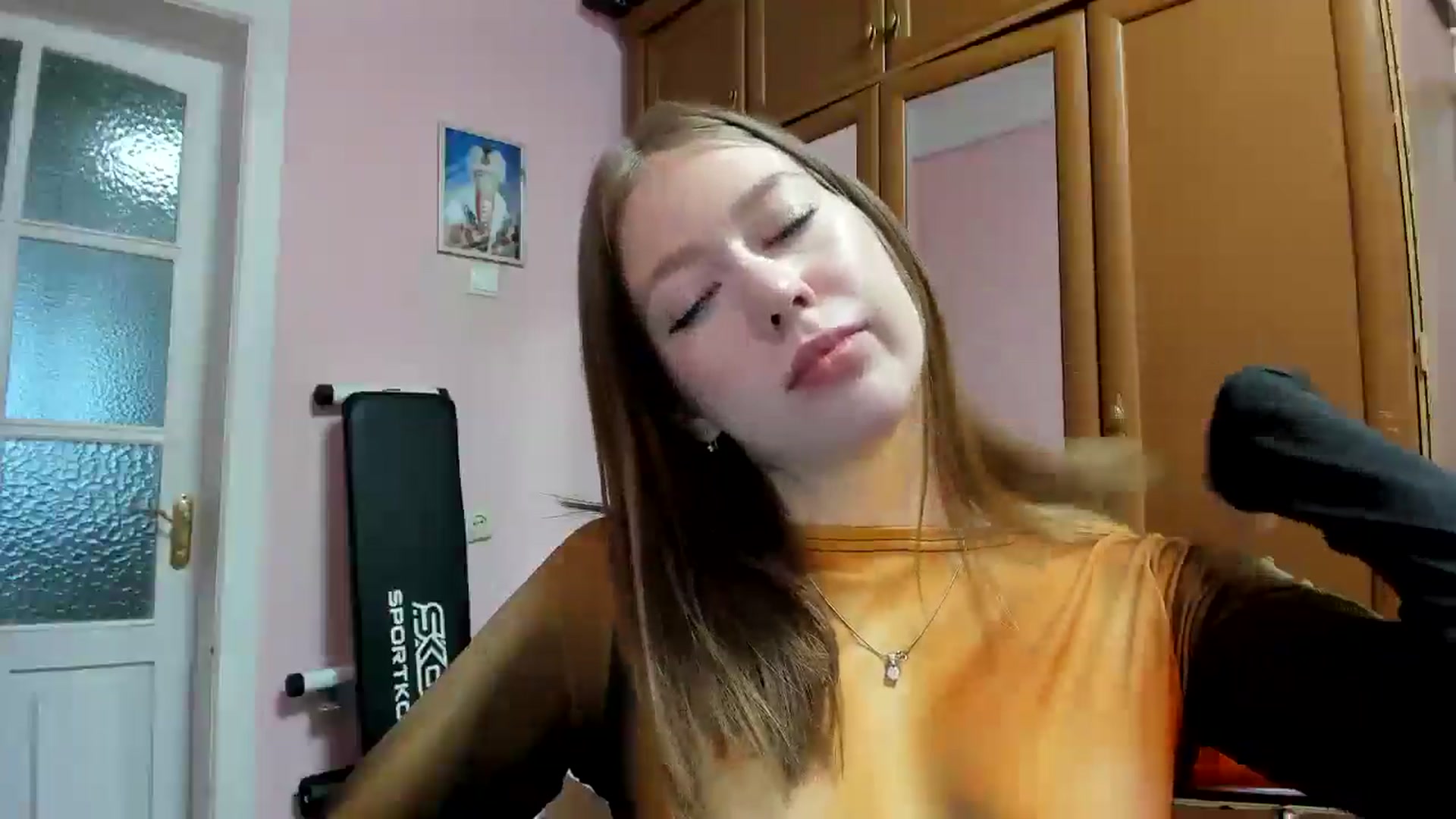 Gallery image thumbnail from RoboSasha's myfreecams stream on, 02/07/2025, 12:47 image 14 of 20