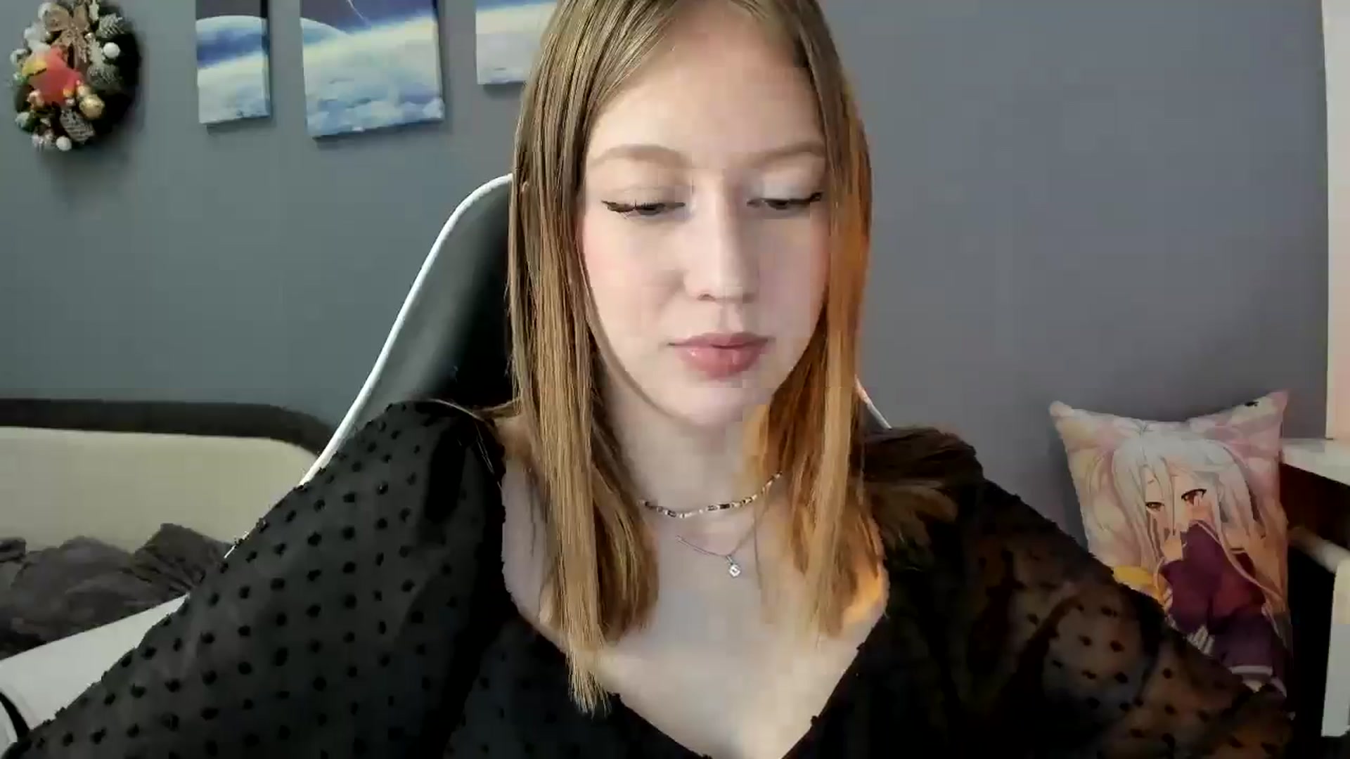 Gallery image thumbnail from RoboSasha's myfreecams stream on, 02/10/2025, 15:02 image 15 of 20